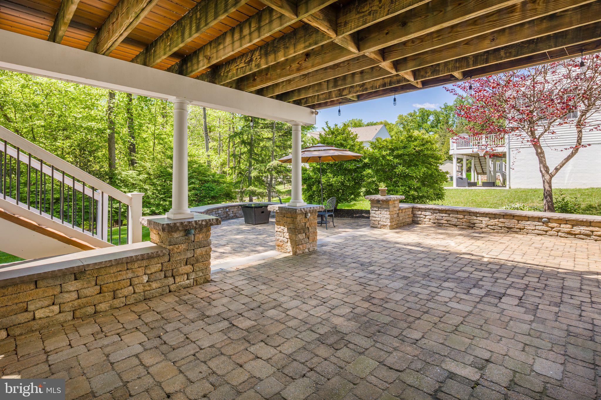 VINEYARD OAK NORTH - Residential