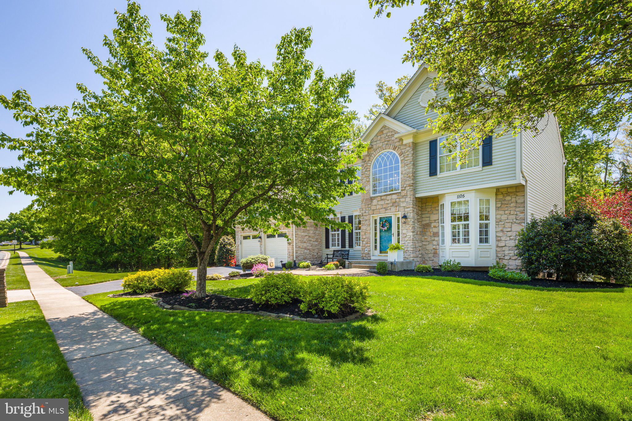 VINEYARD OAK NORTH - Residential