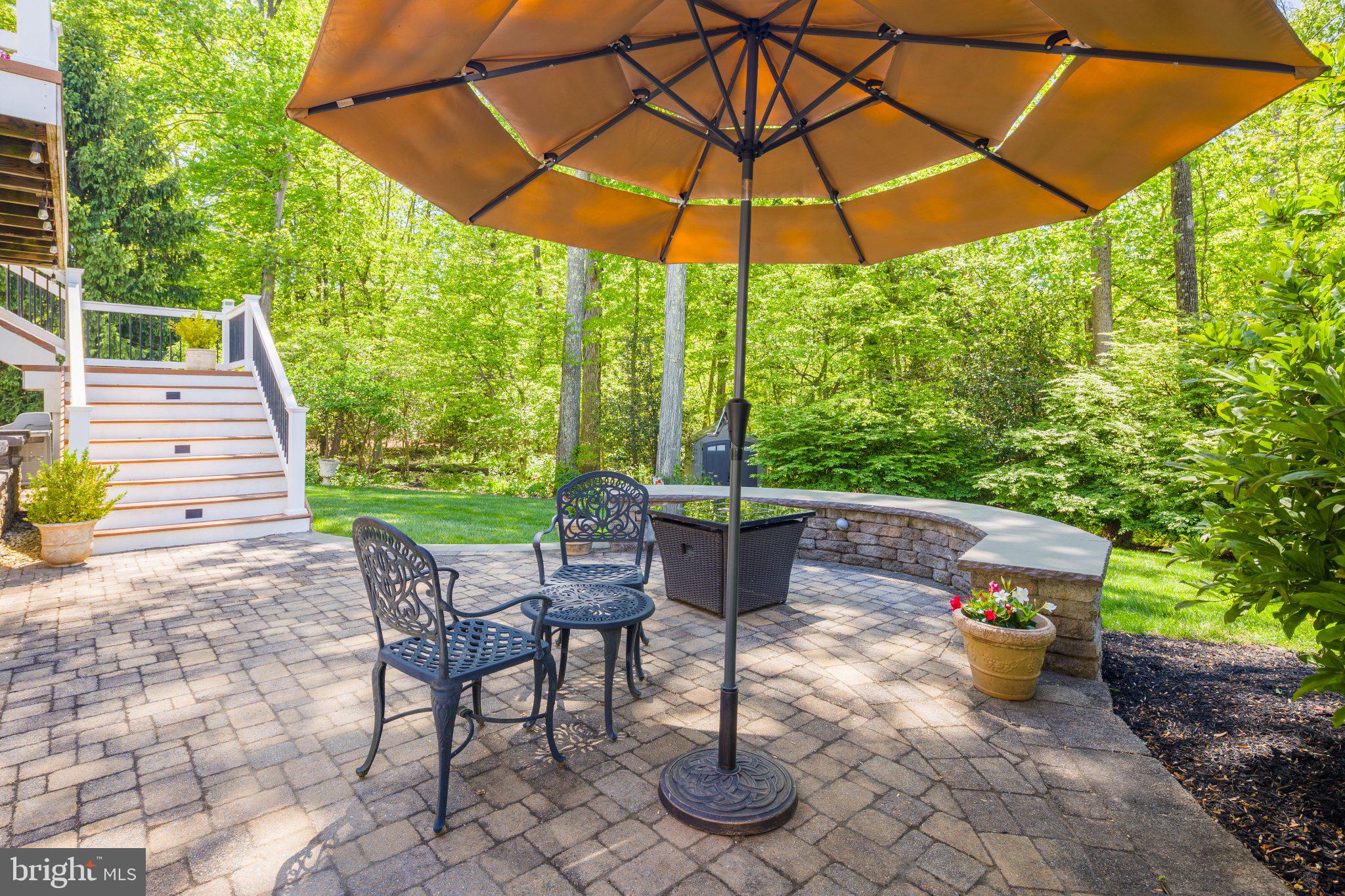 VINEYARD OAK NORTH - Residential