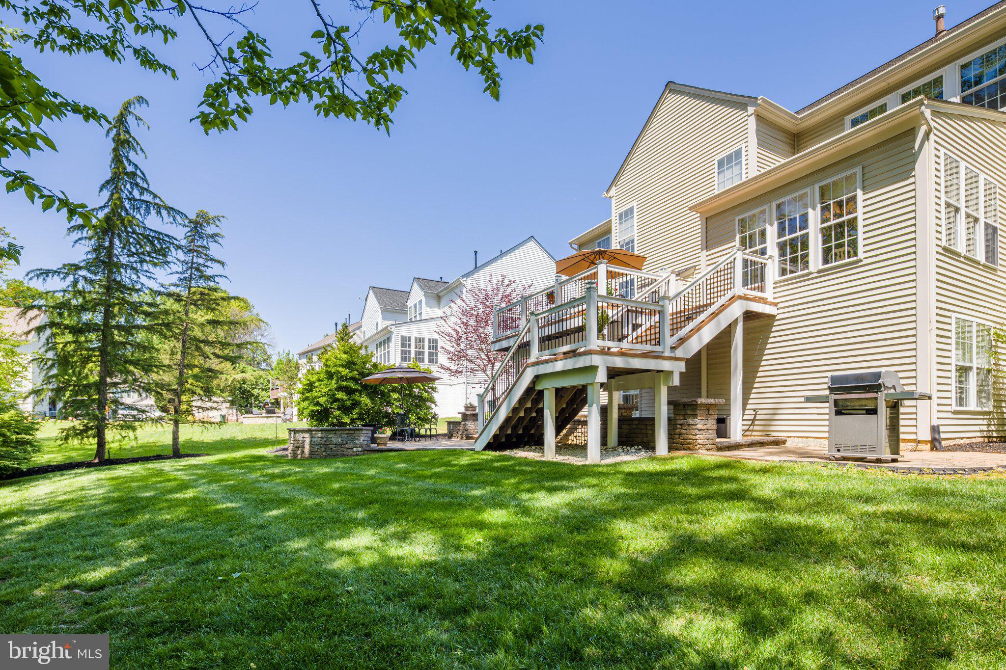 VINEYARD OAK NORTH - Residential