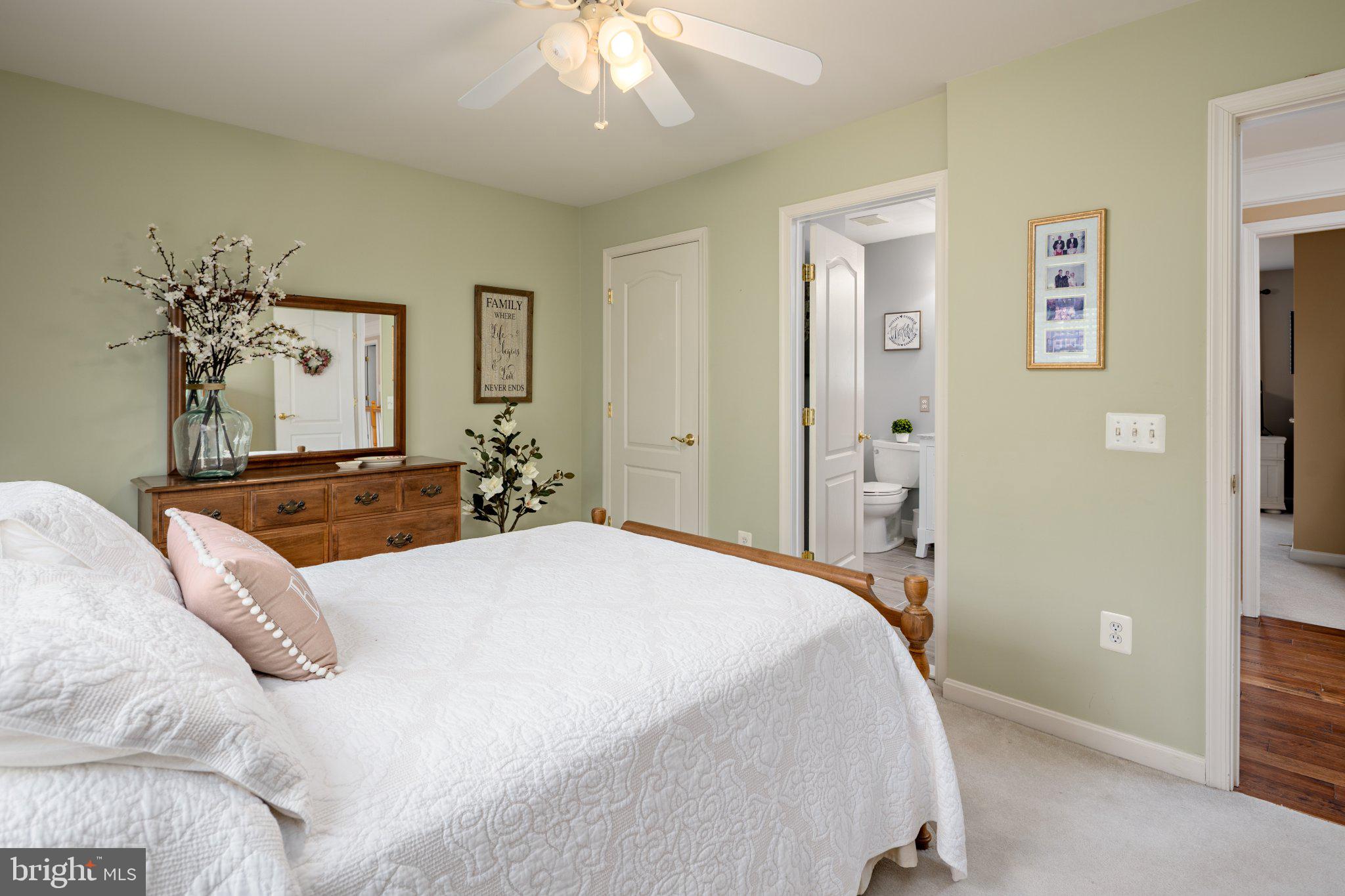 VINEYARD OAK NORTH - Residential