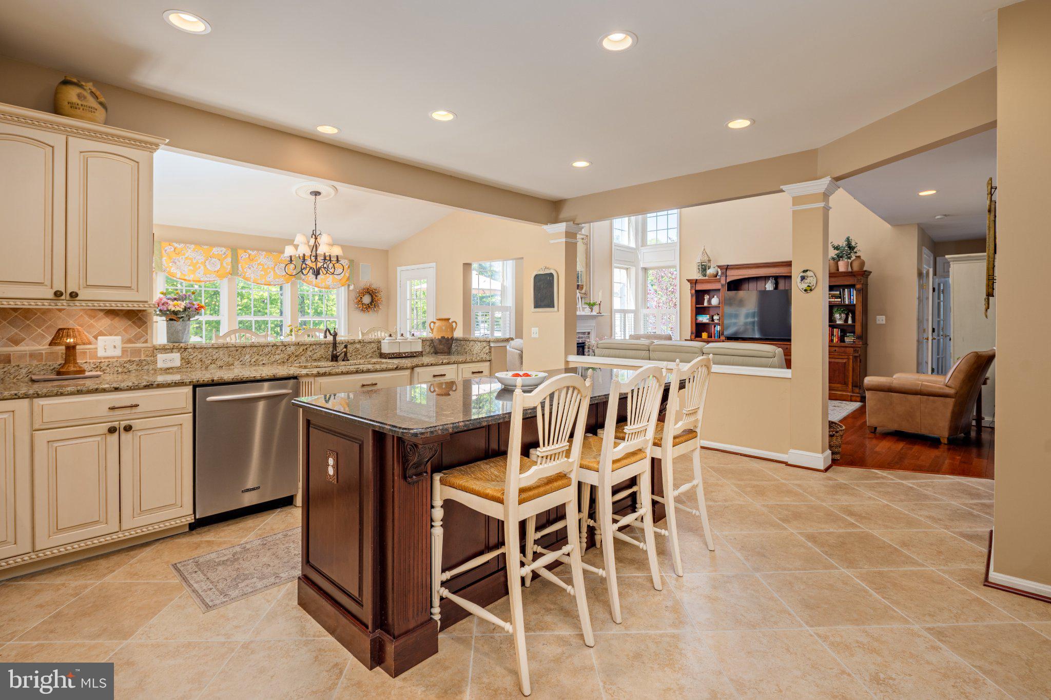 VINEYARD OAK NORTH - Residential