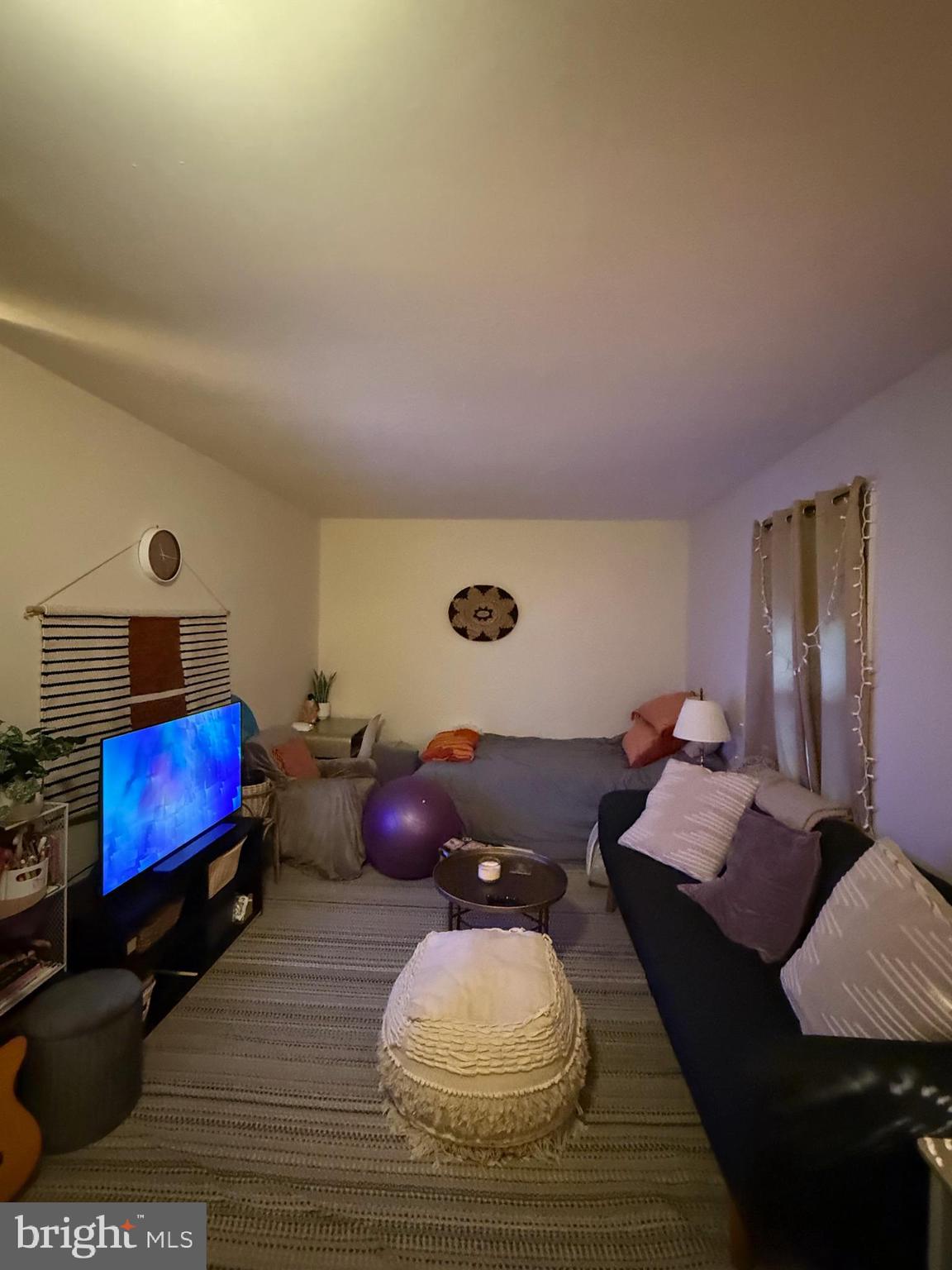 VALLEY GREEN - Residential