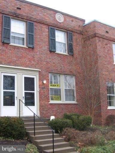 ARLINGTON VILLAGE - Residential Lease