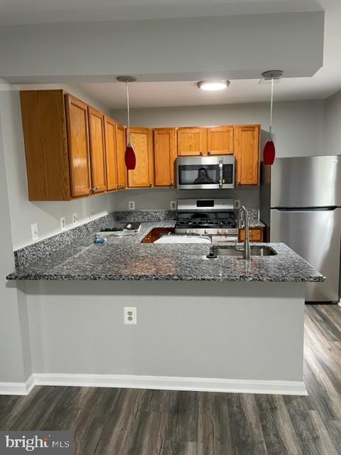 ETON PLACE - Residential Lease