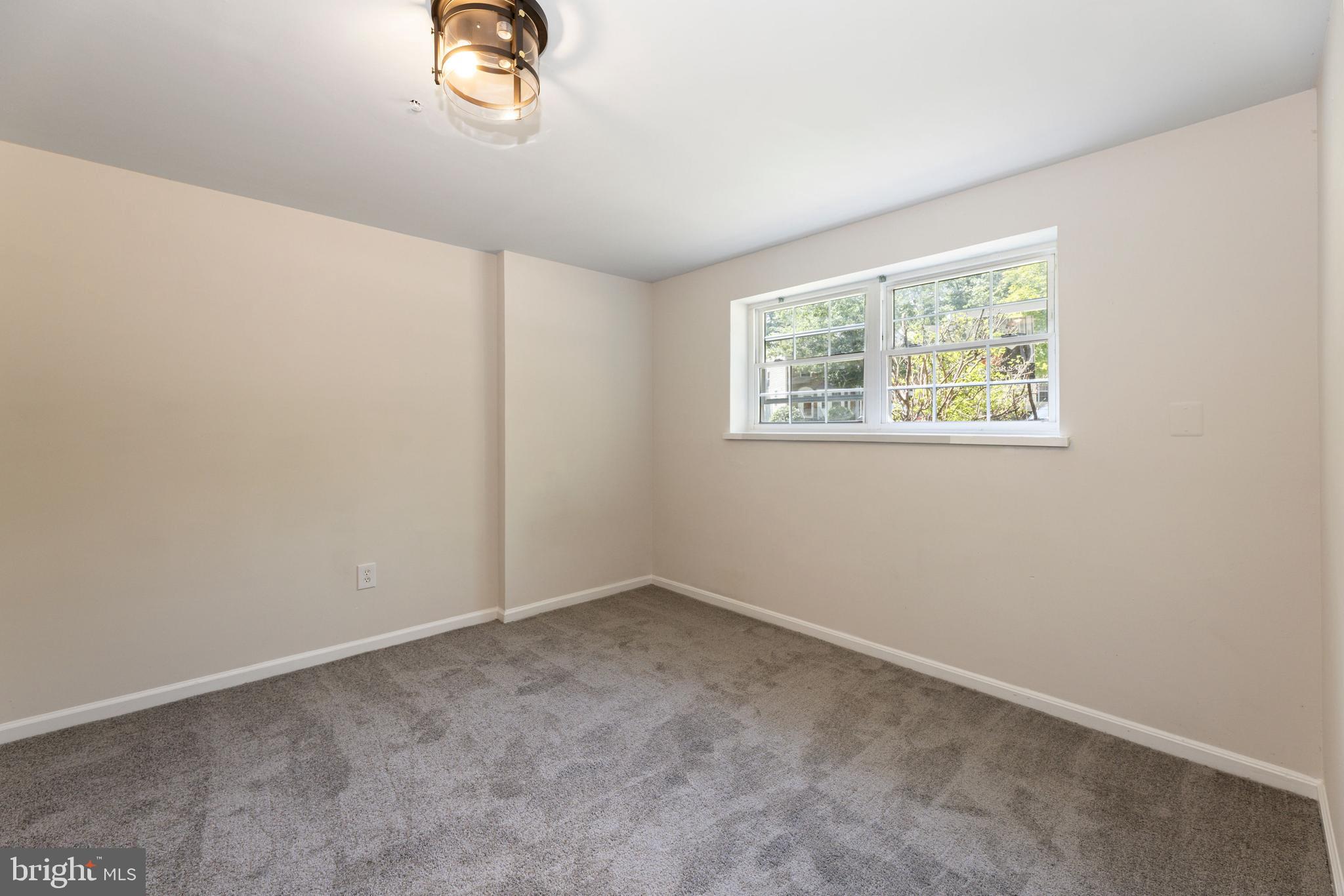 WOODVIEW VILLAGE - Residential