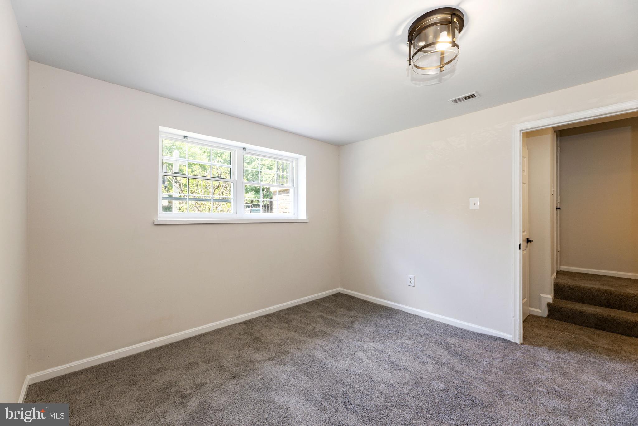 WOODVIEW VILLAGE - Residential