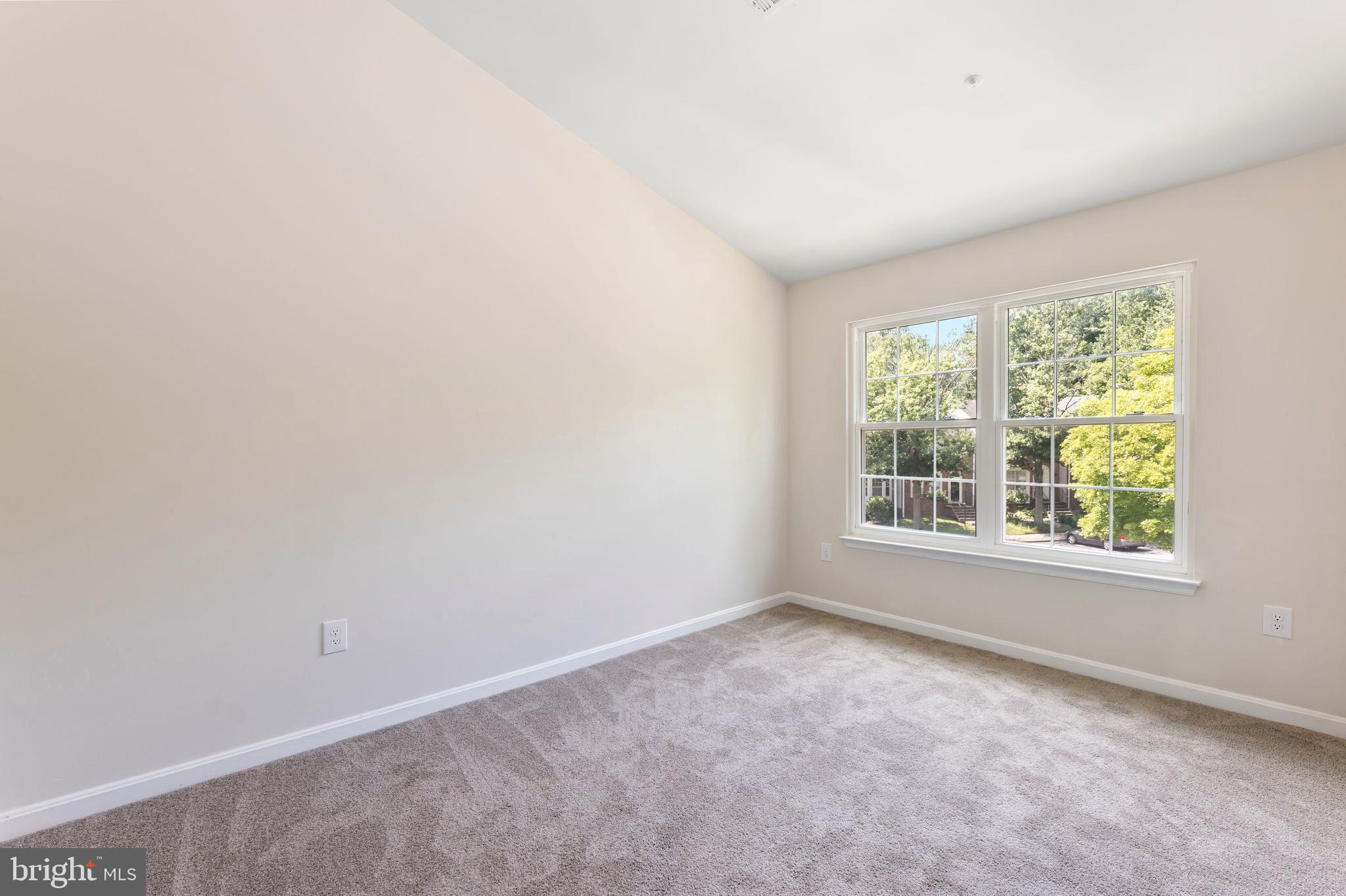 WOODVIEW VILLAGE - Residential