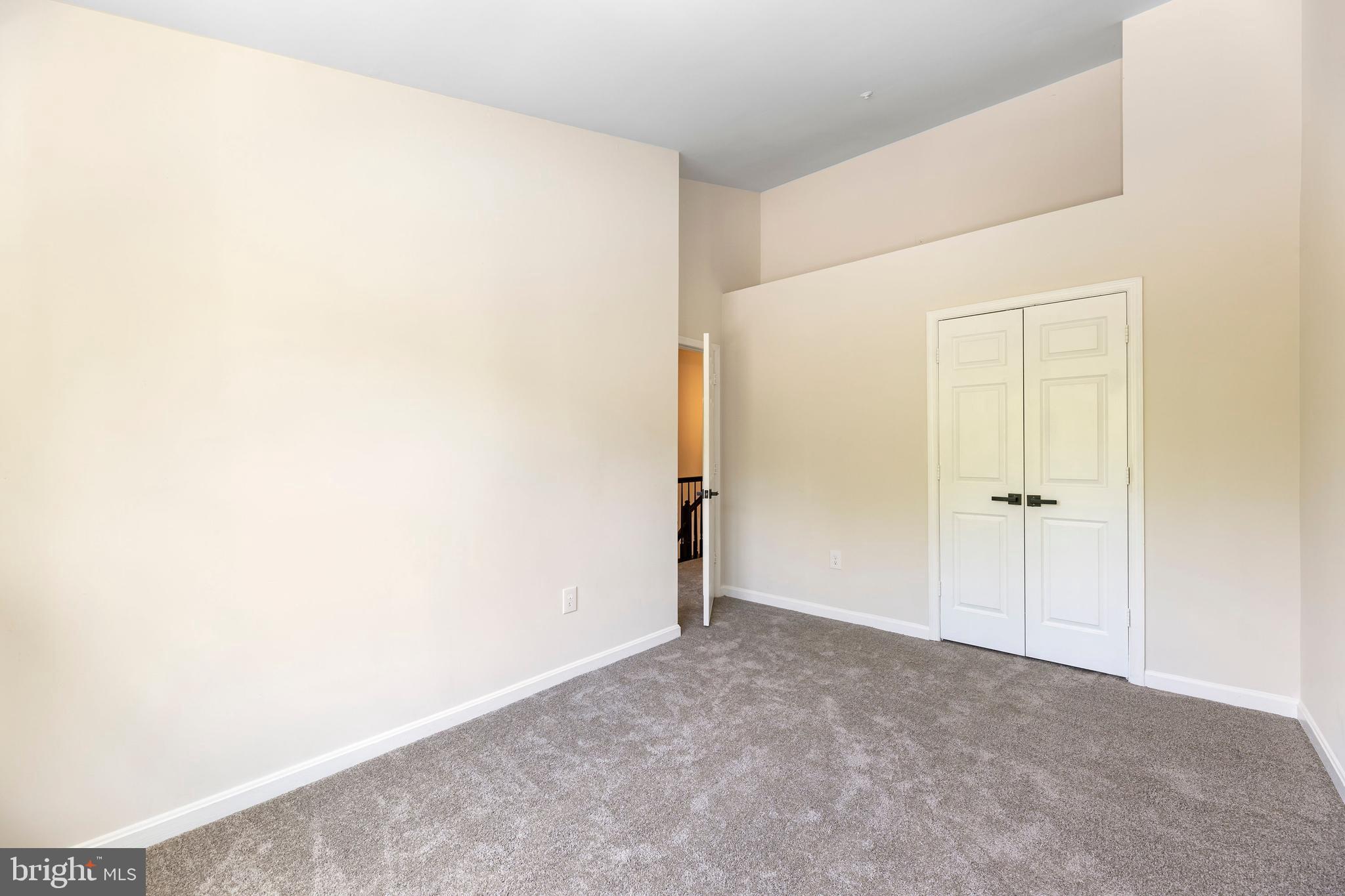 WOODVIEW VILLAGE - Residential