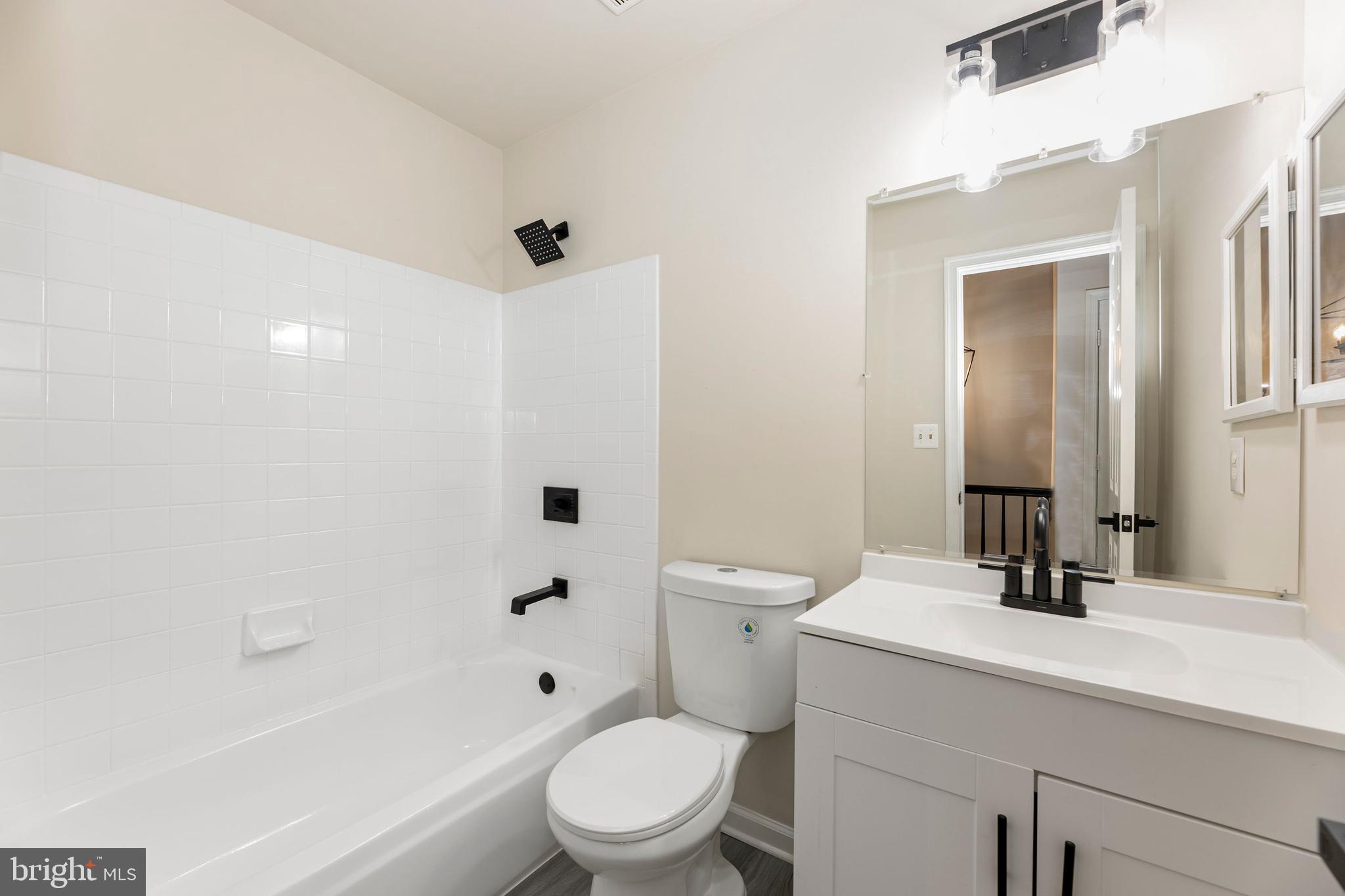 WOODVIEW VILLAGE - Residential