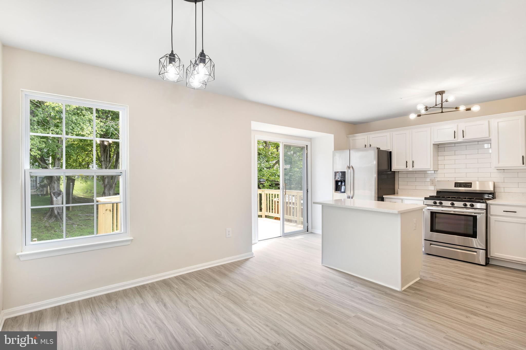 WOODVIEW VILLAGE - Residential