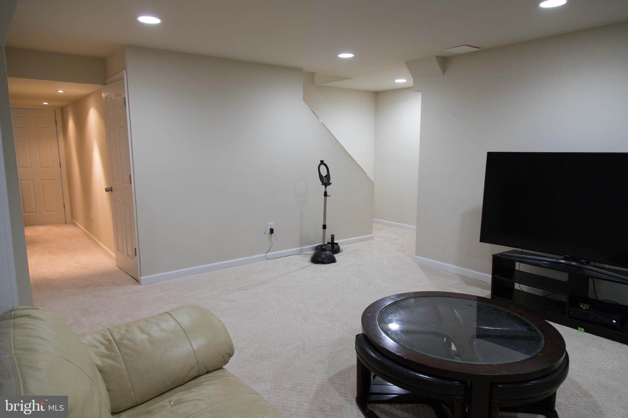 FRANKLIN GLEN - Residential