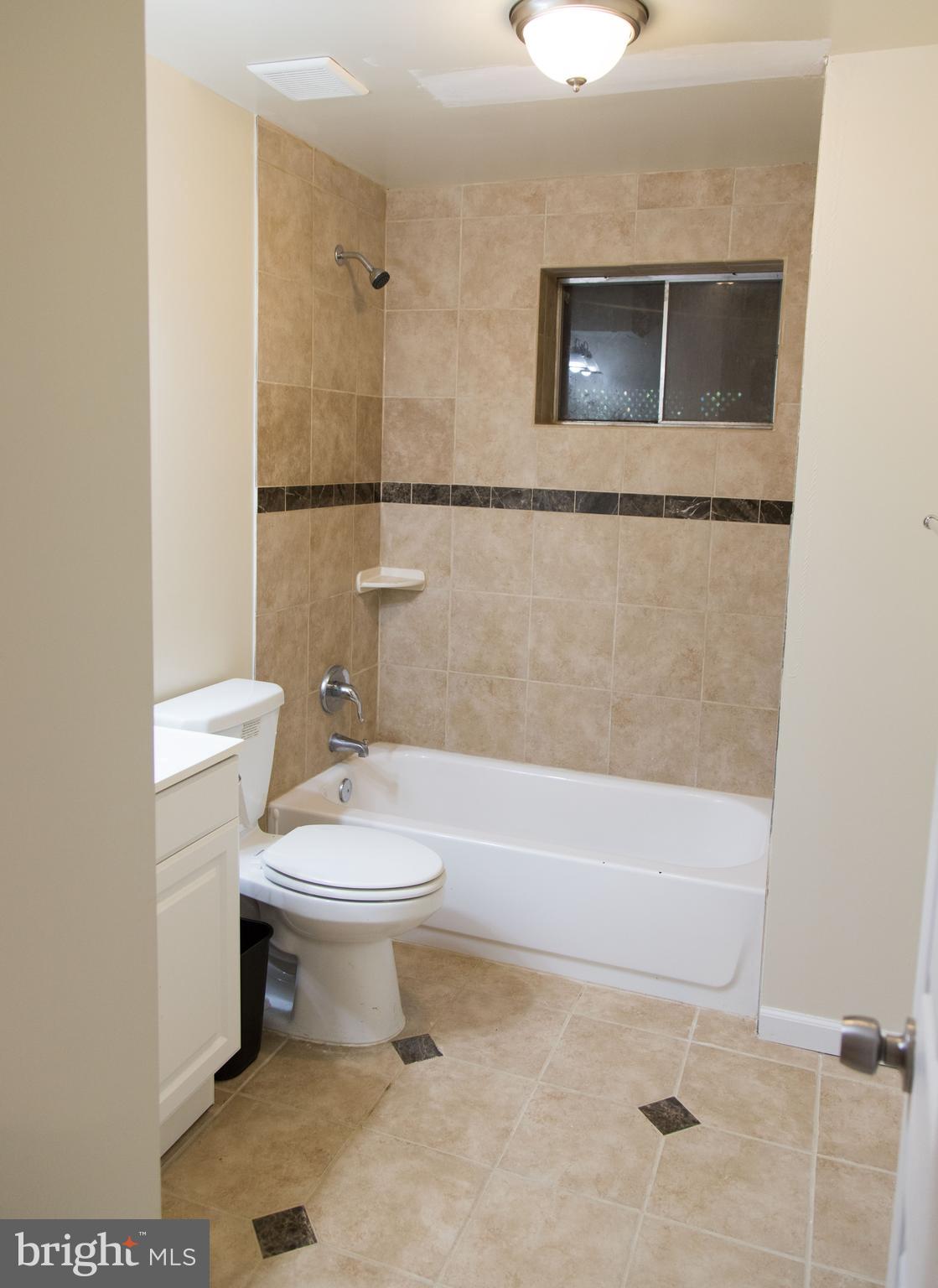 FRANKLIN GLEN - Residential