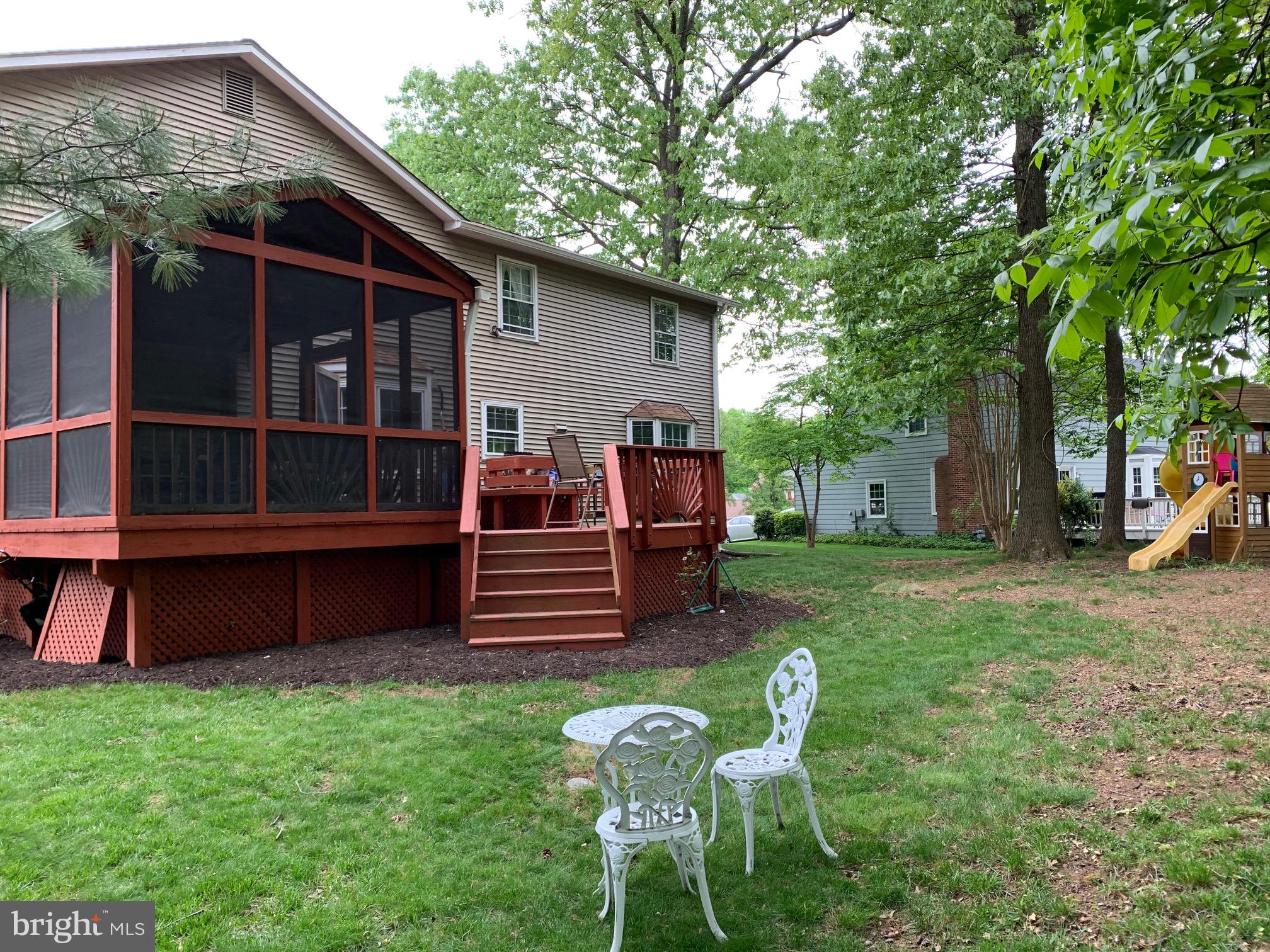 FRANKLIN GLEN - Residential