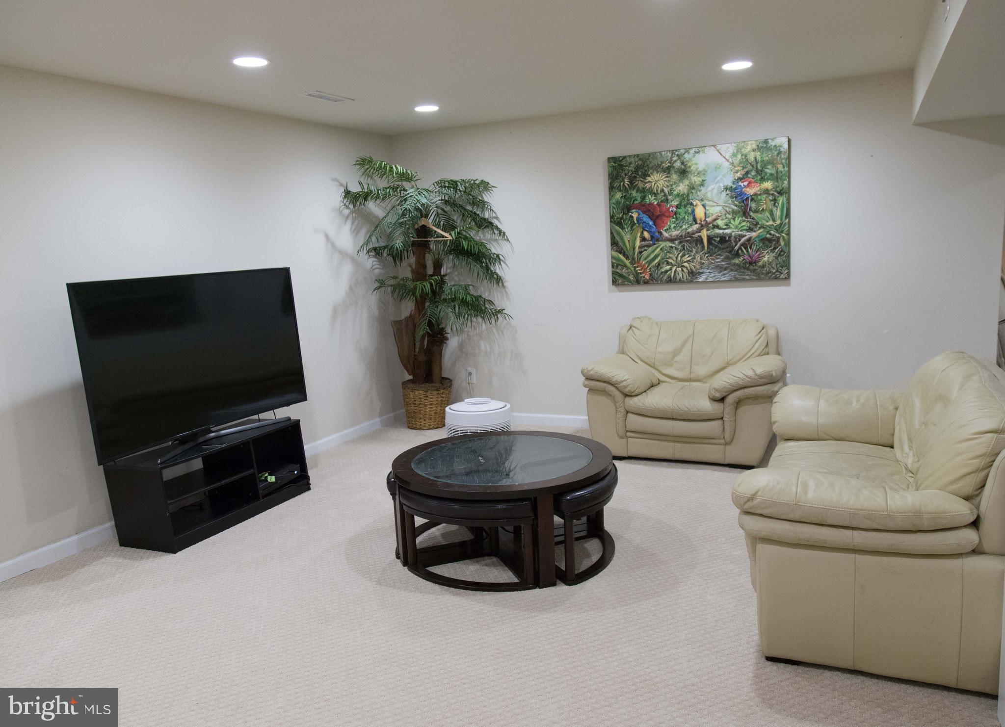 FRANKLIN GLEN - Residential