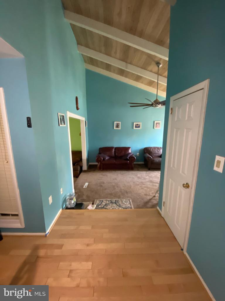 LONDON TOWNE - Residential