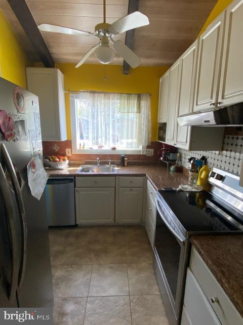 LONDON TOWNE - Residential