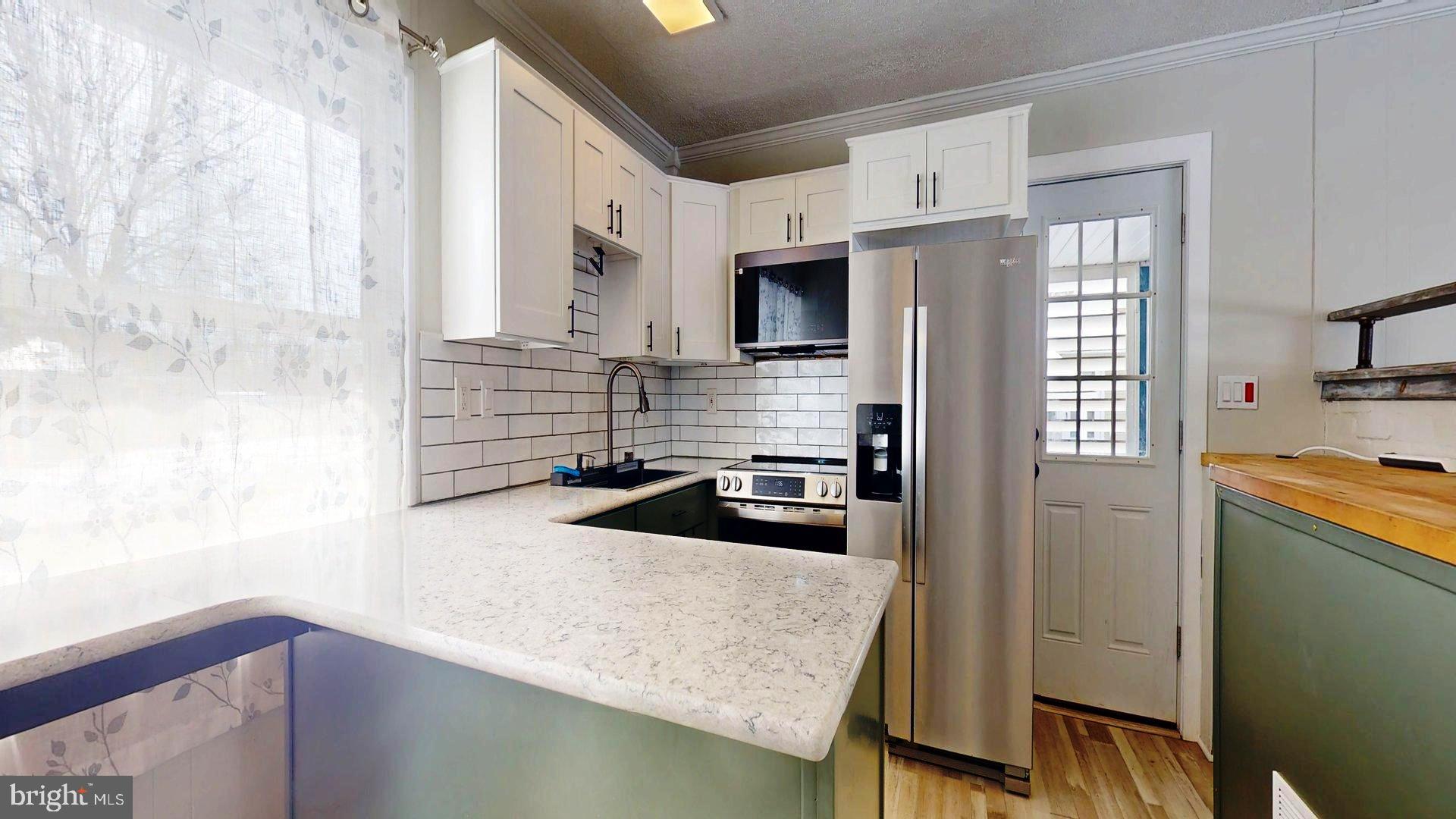 ELDERBERRY POND - Residential