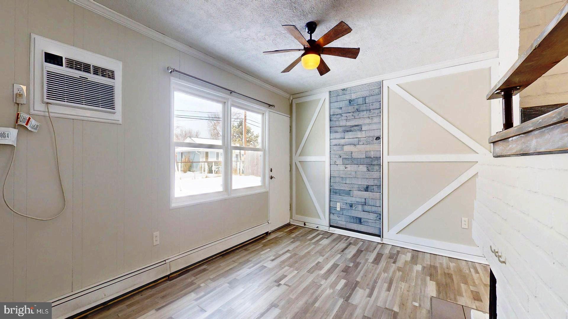 ELDERBERRY POND - Residential