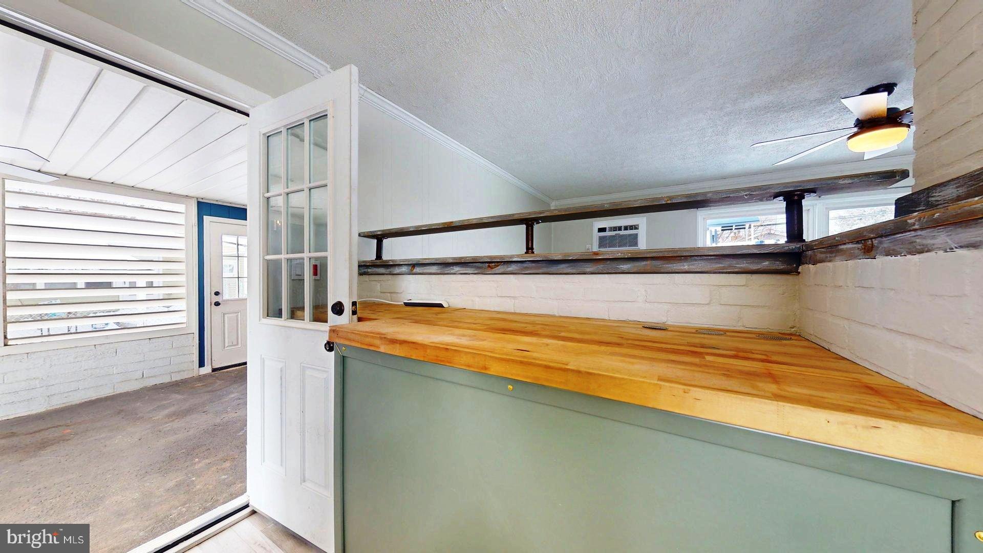 ELDERBERRY POND - Residential