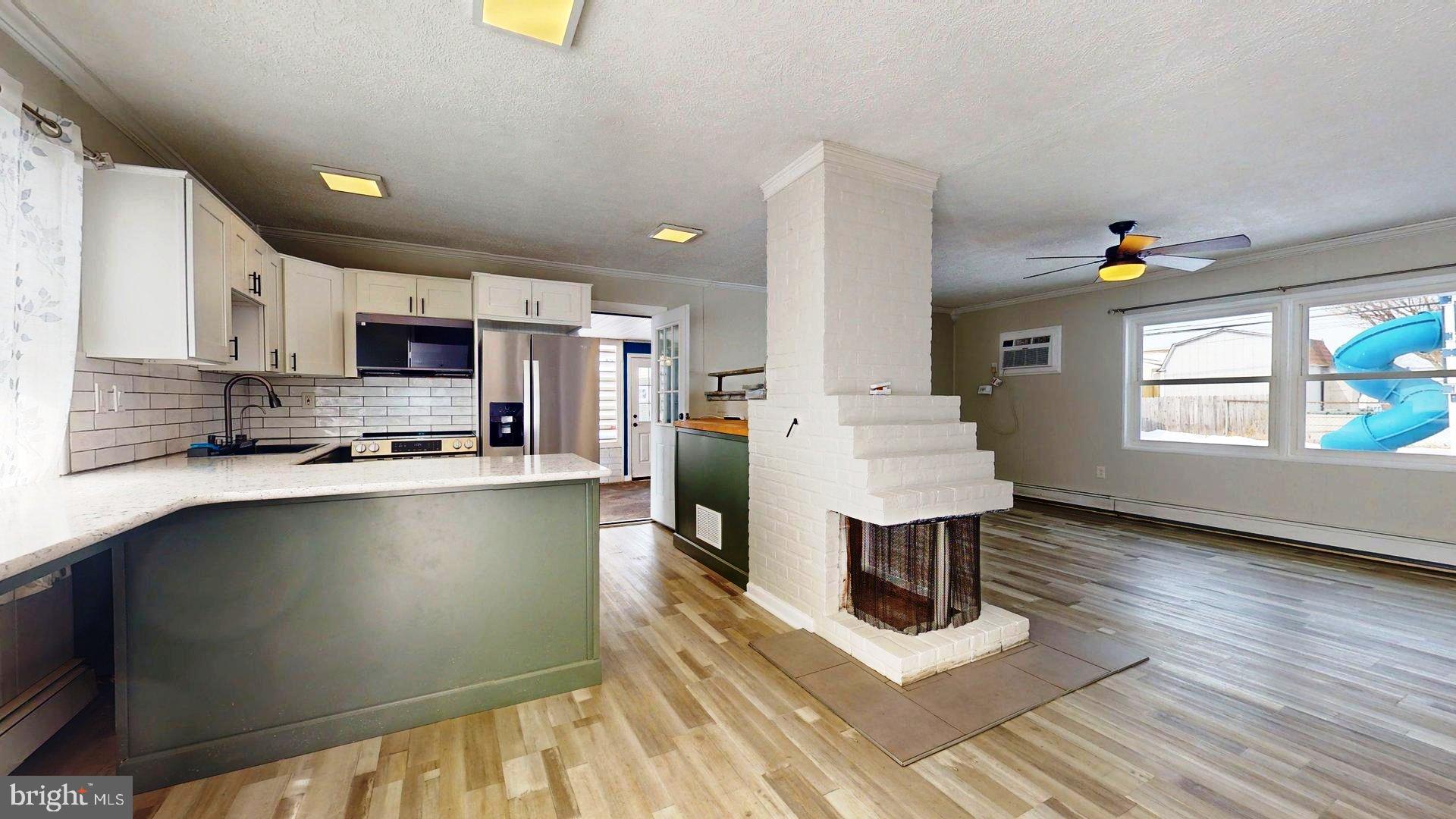 ELDERBERRY POND - Residential