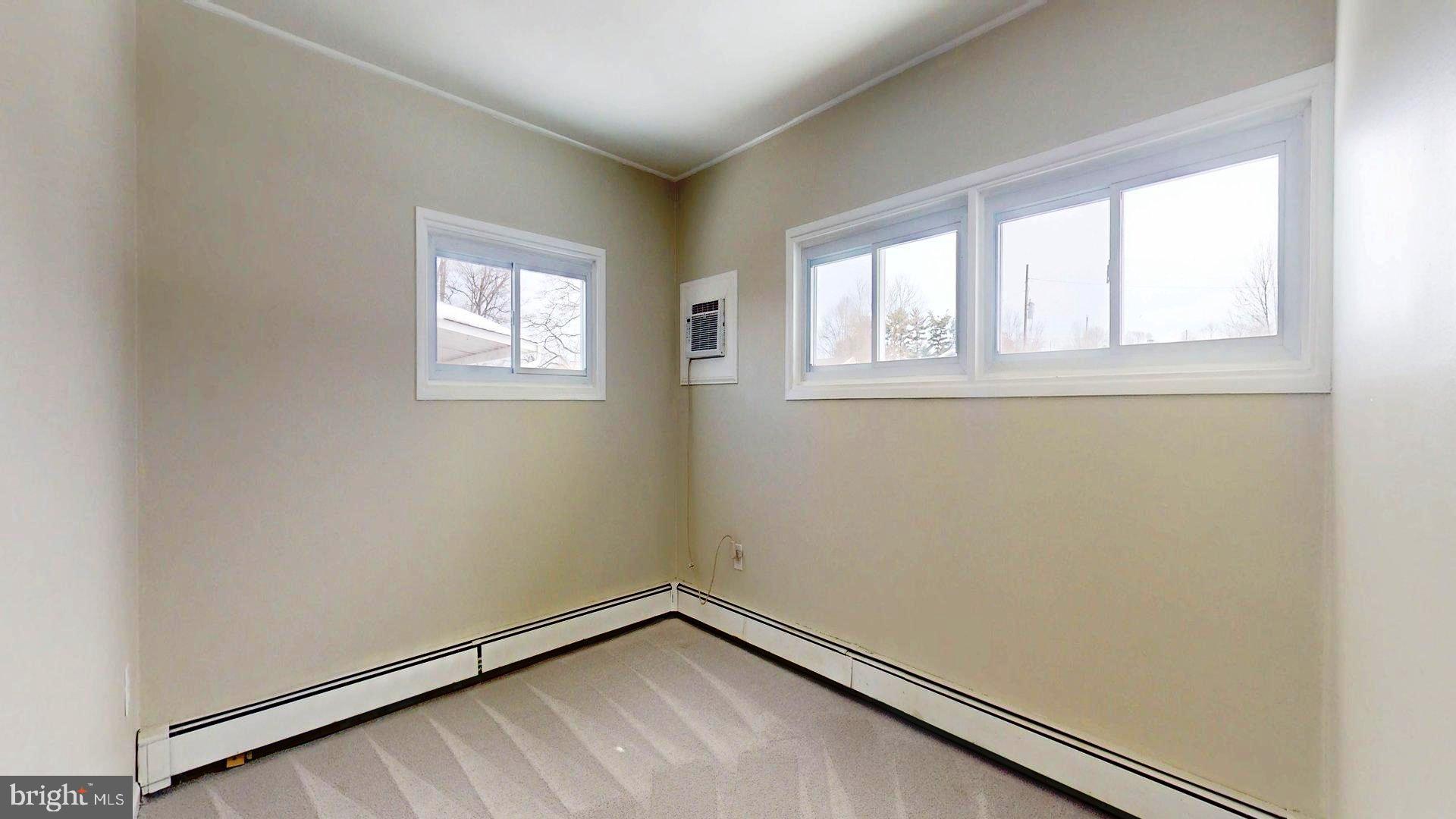 ELDERBERRY POND - Residential