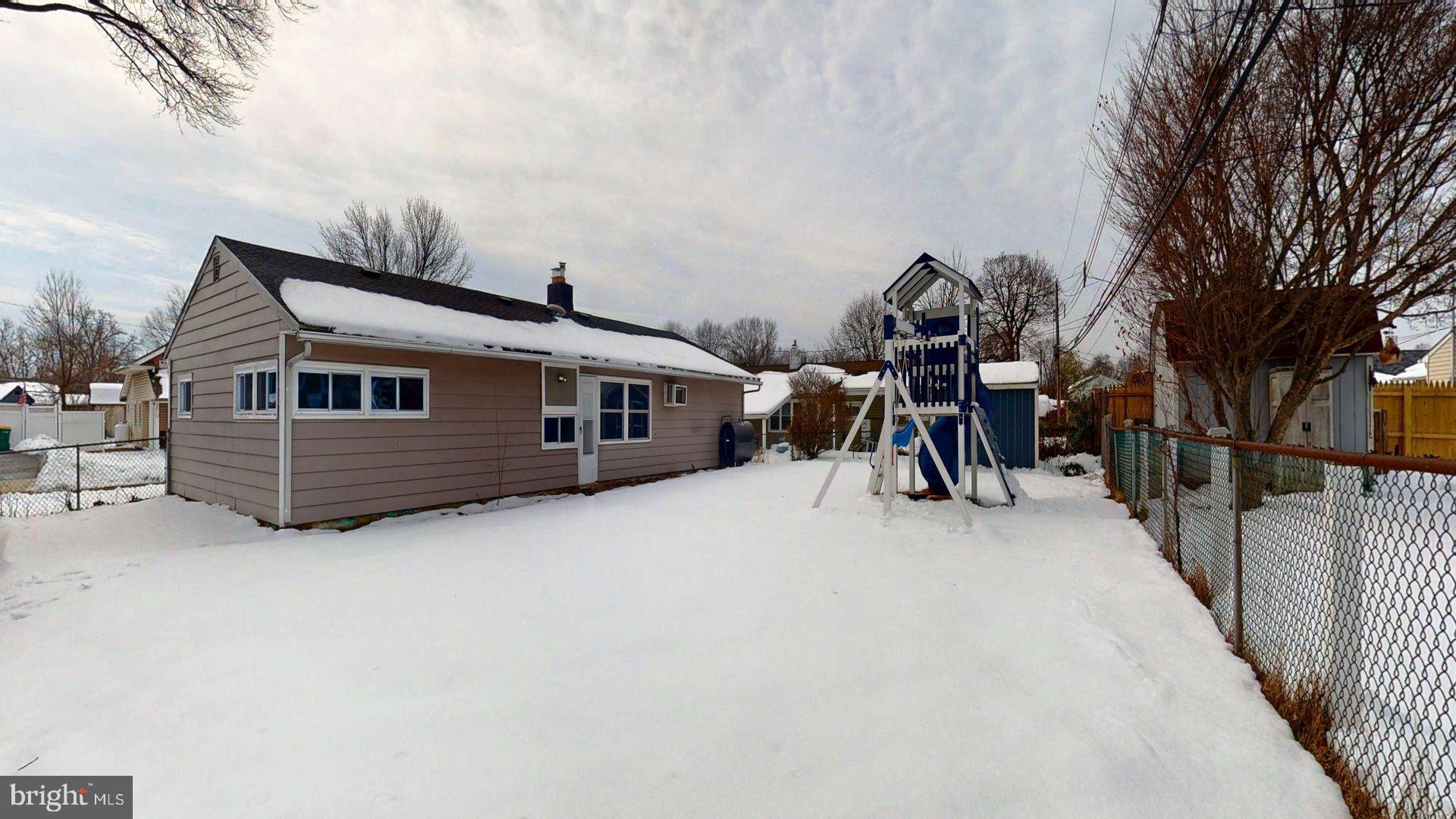 ELDERBERRY POND - Residential
