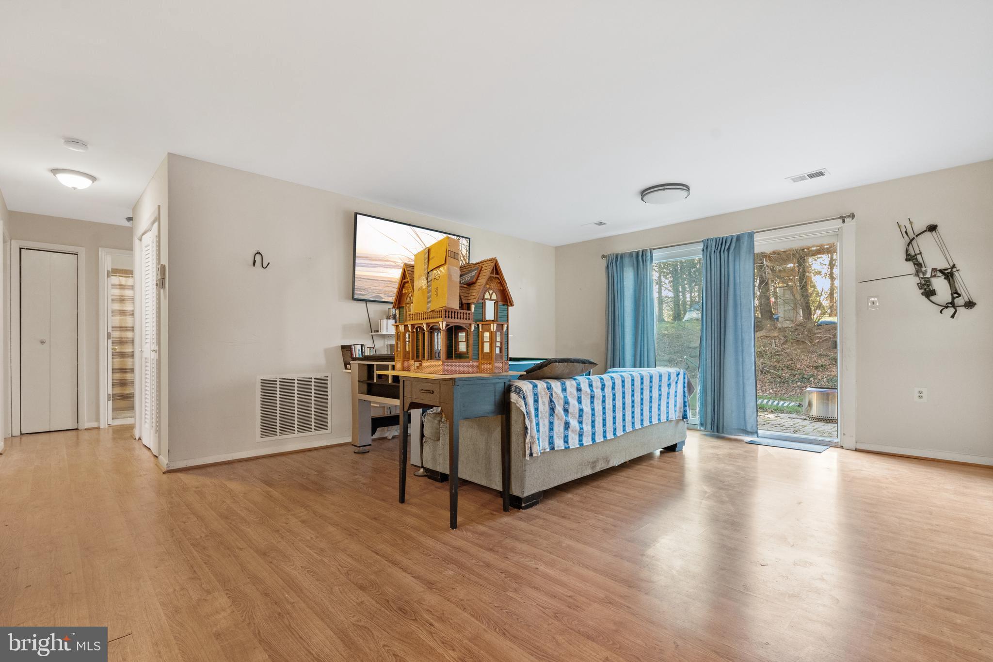 MAYFAIR - Residential