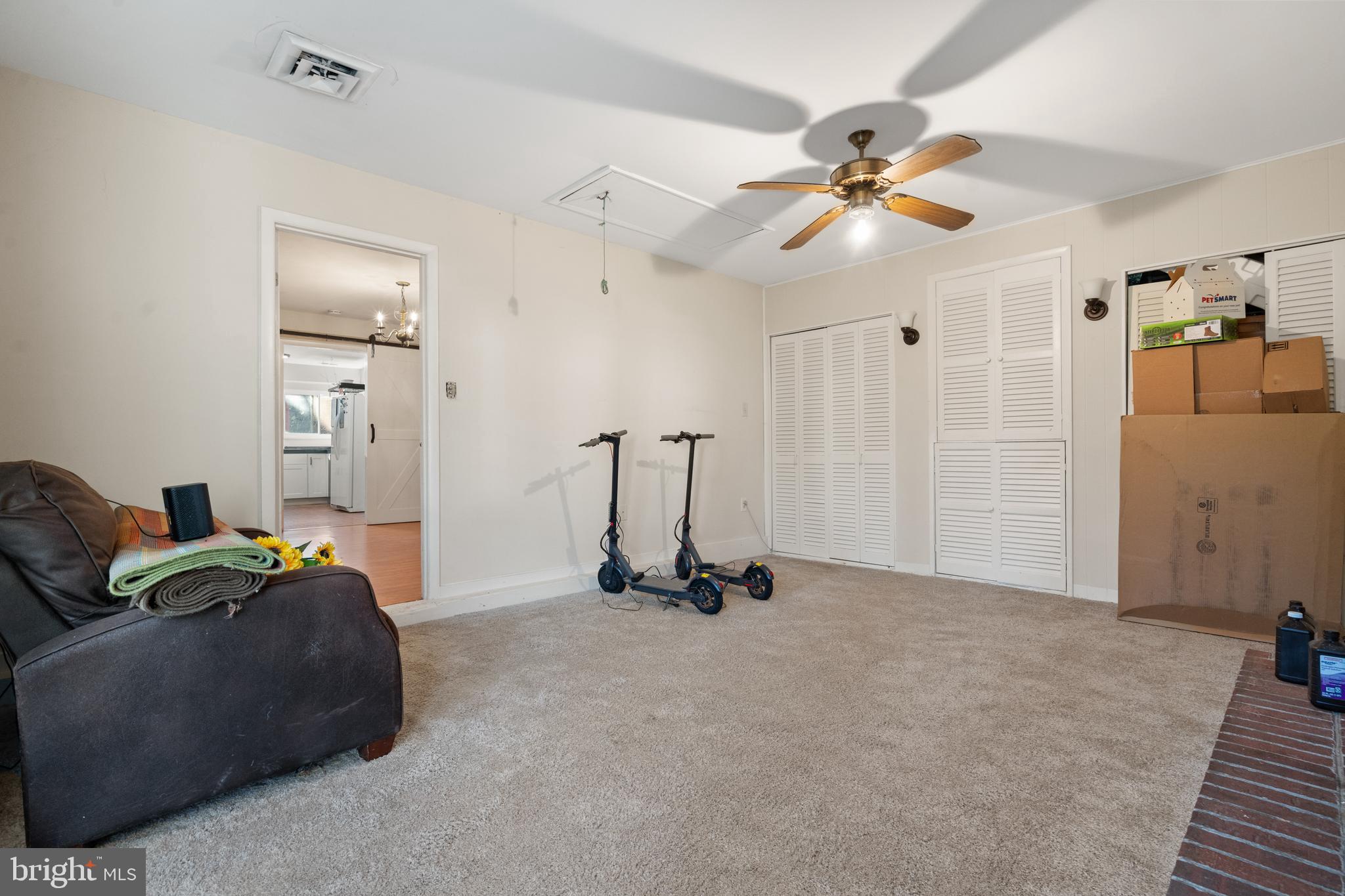 MAYFAIR - Residential