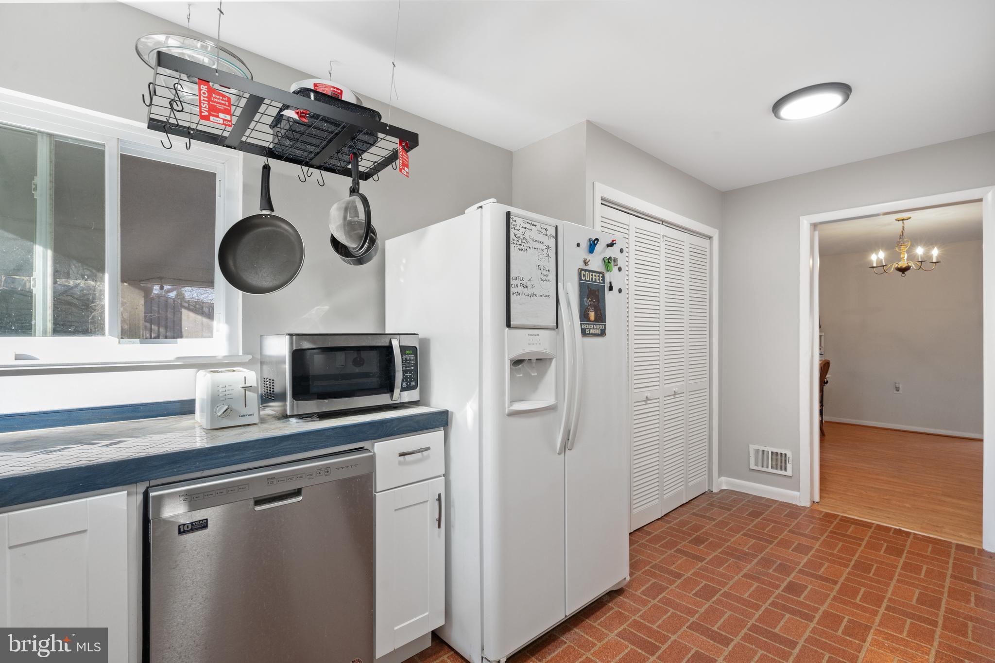 MAYFAIR - Residential