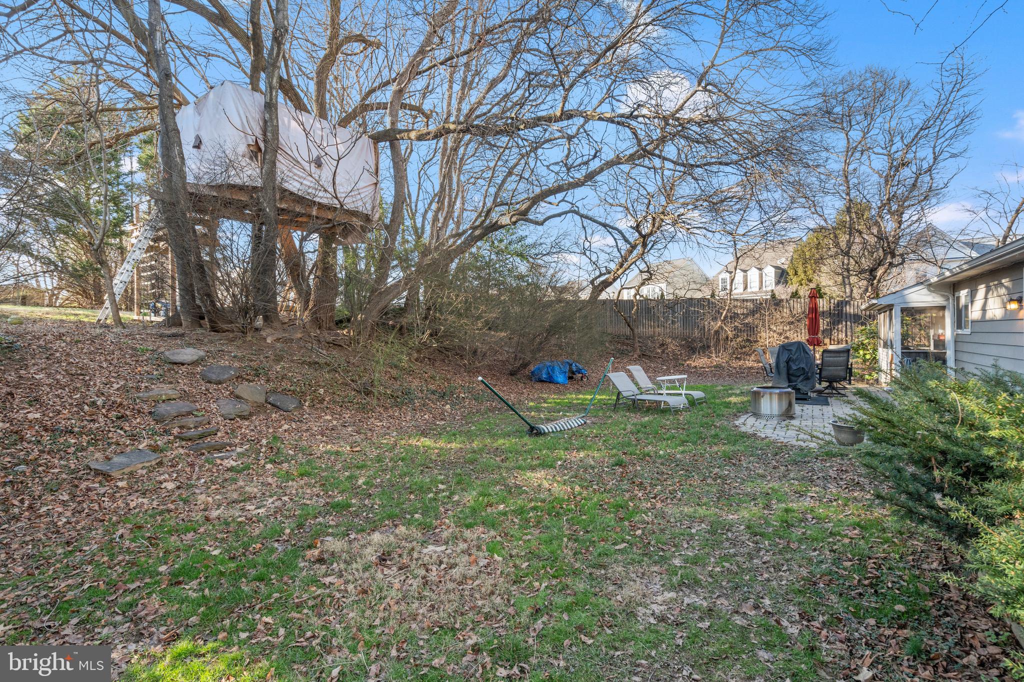 MAYFAIR - Residential