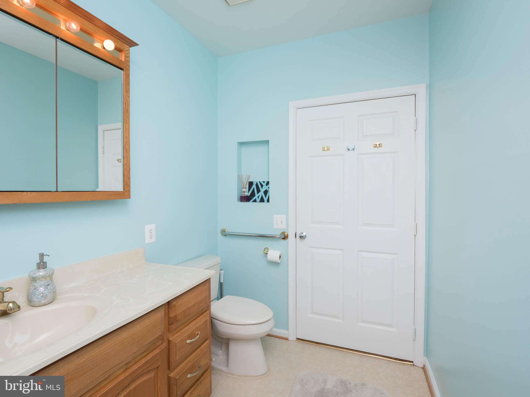 STONEHAVEN MEWS IN CROFTON VILLAGE - Residential