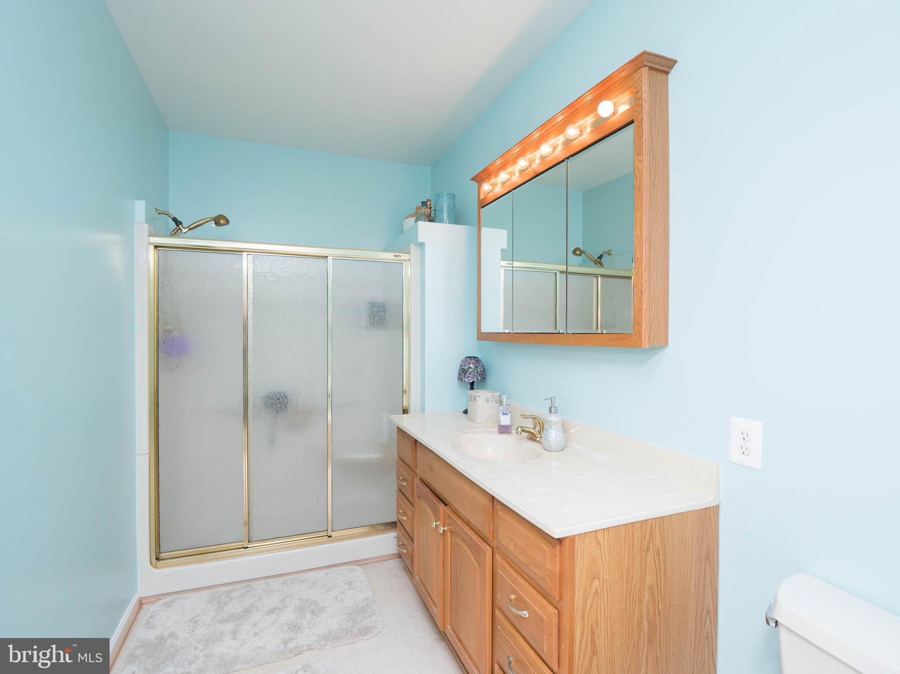 STONEHAVEN MEWS IN CROFTON VILLAGE - Residential