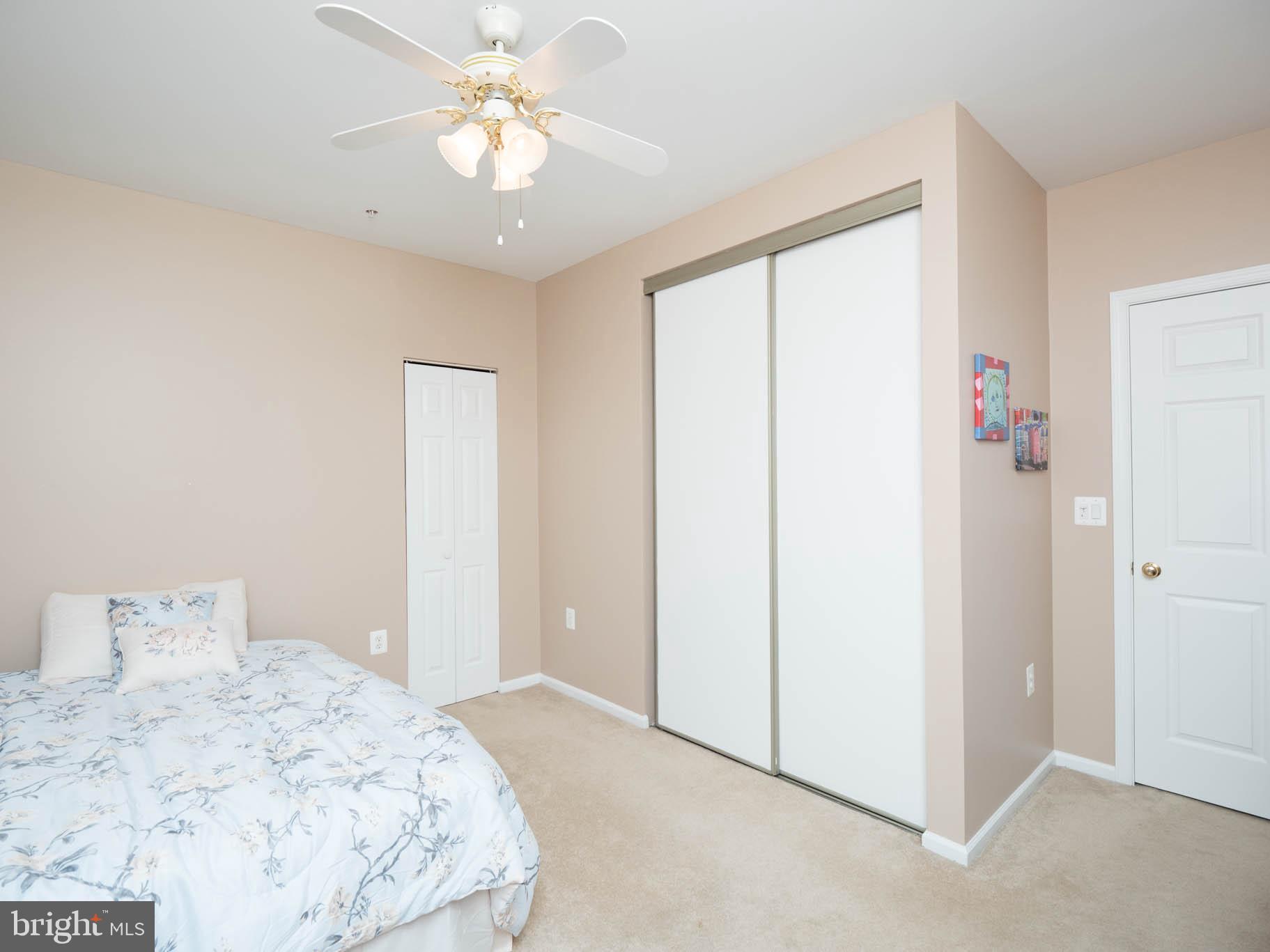 STONEHAVEN MEWS IN CROFTON VILLAGE - Residential