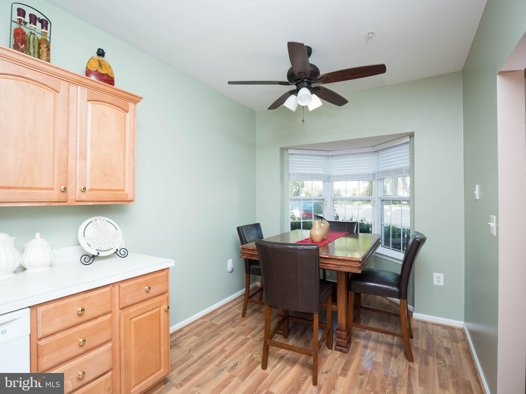 STONEHAVEN MEWS IN CROFTON VILLAGE - Residential