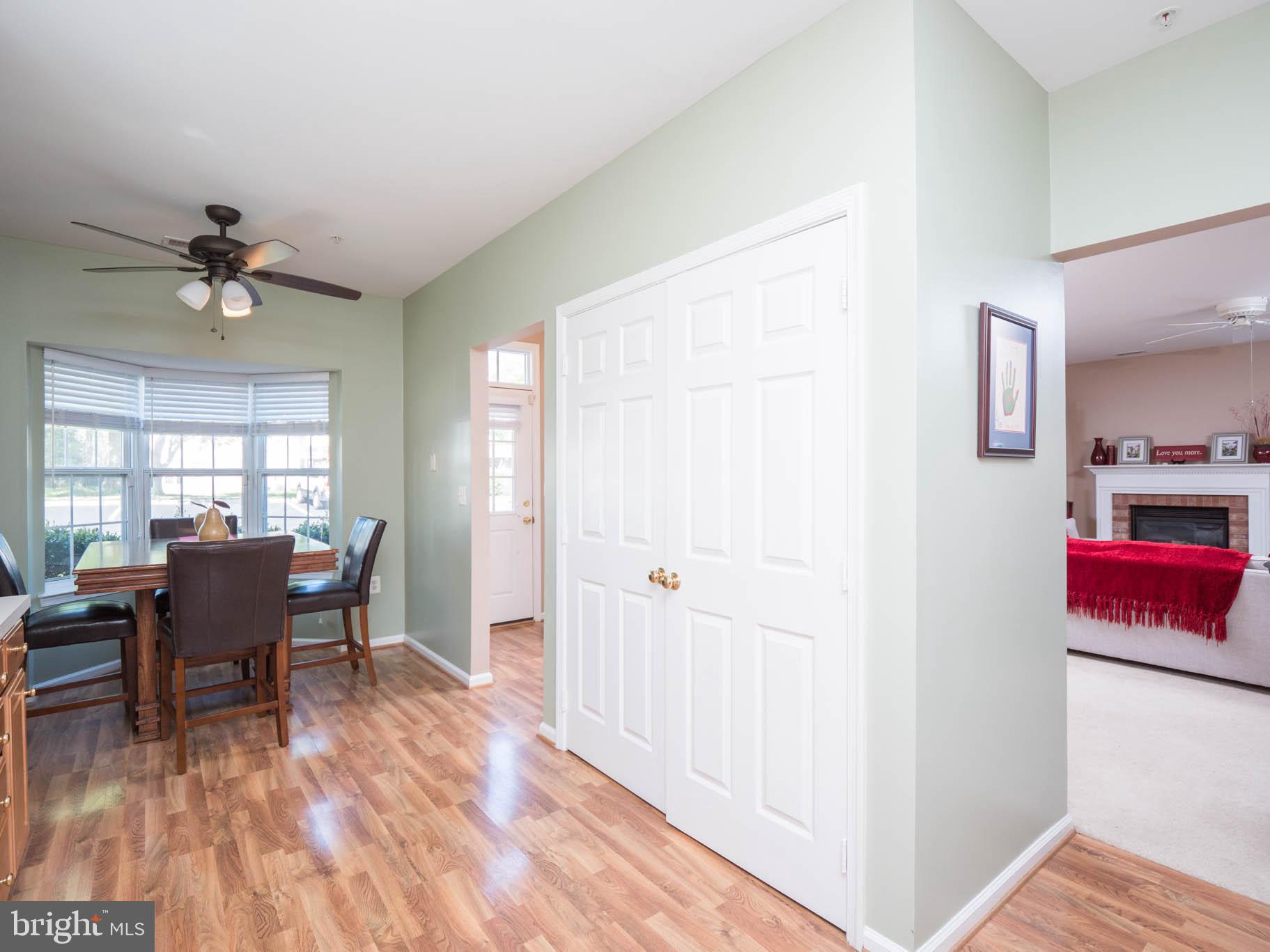 STONEHAVEN MEWS IN CROFTON VILLAGE - Residential