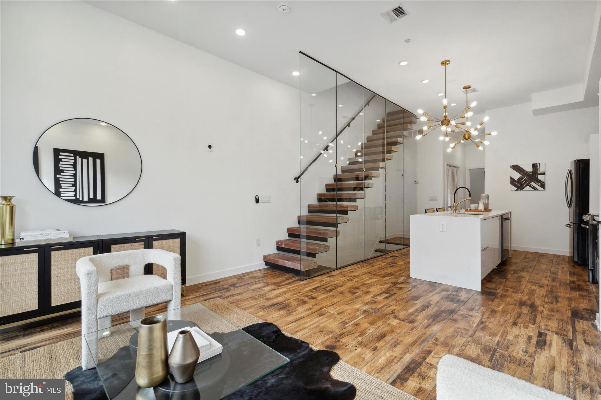 PHILADELPHIA - Residential