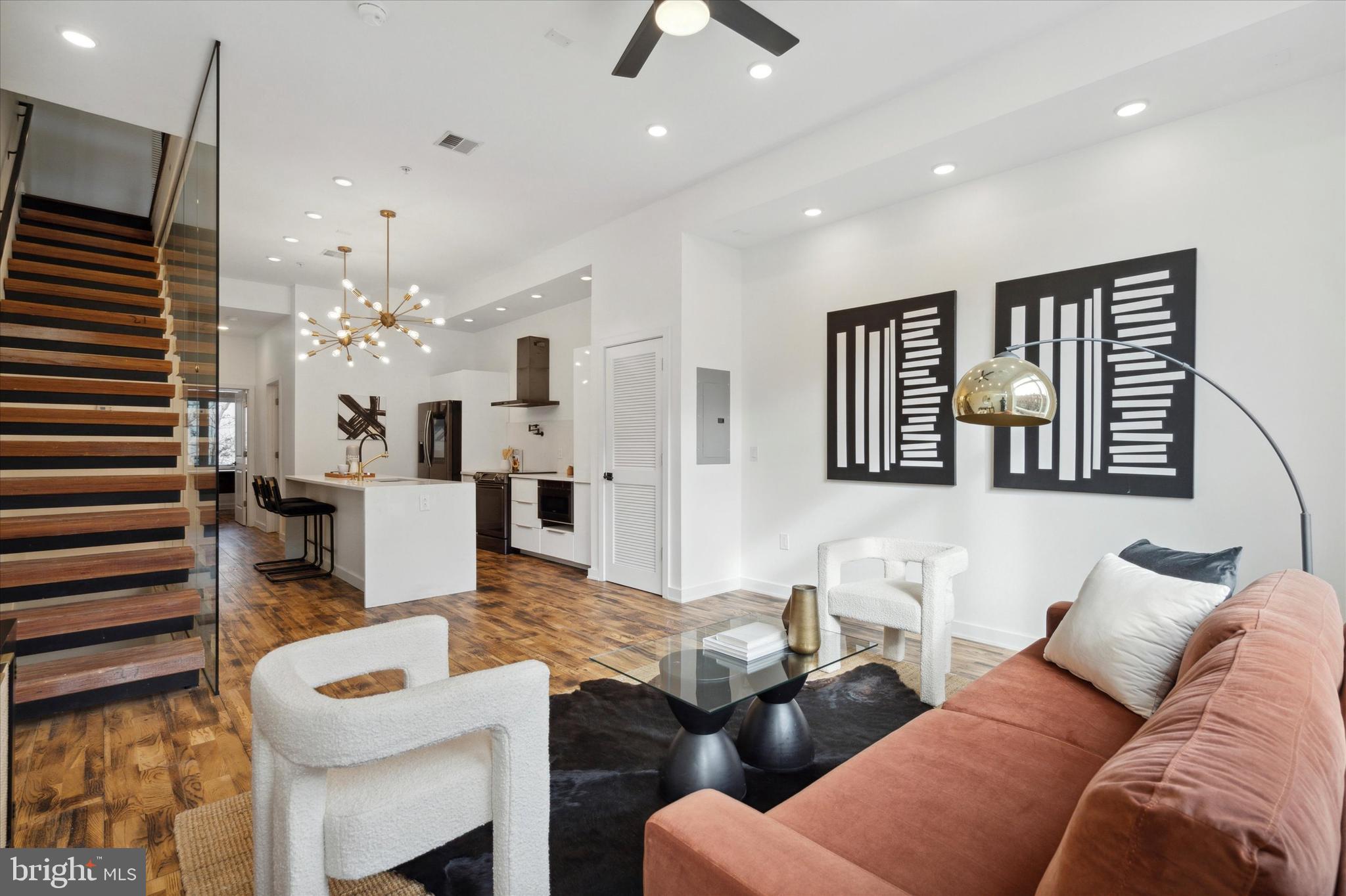 PHILADELPHIA - Residential