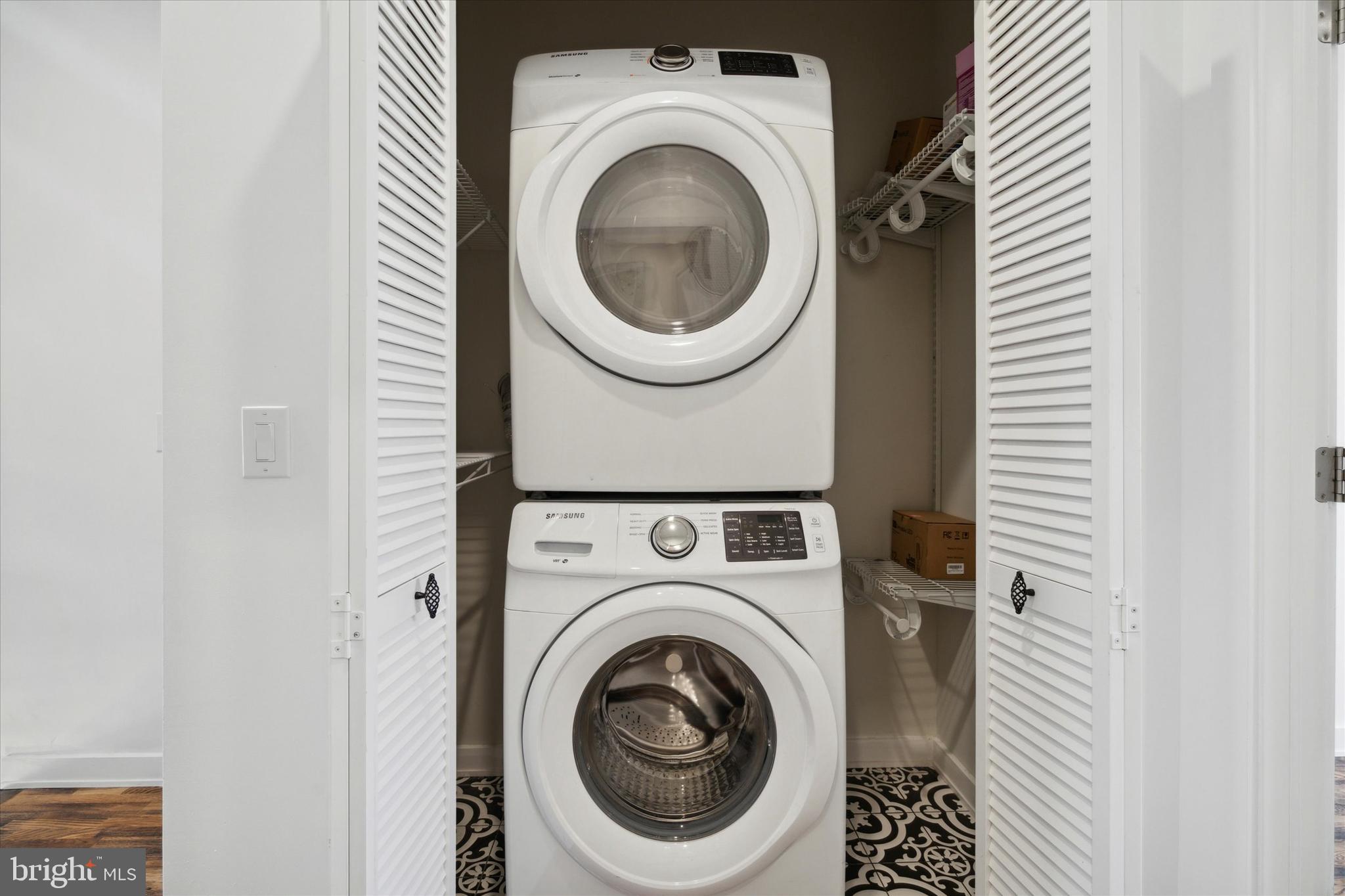 PHILADELPHIA - Residential