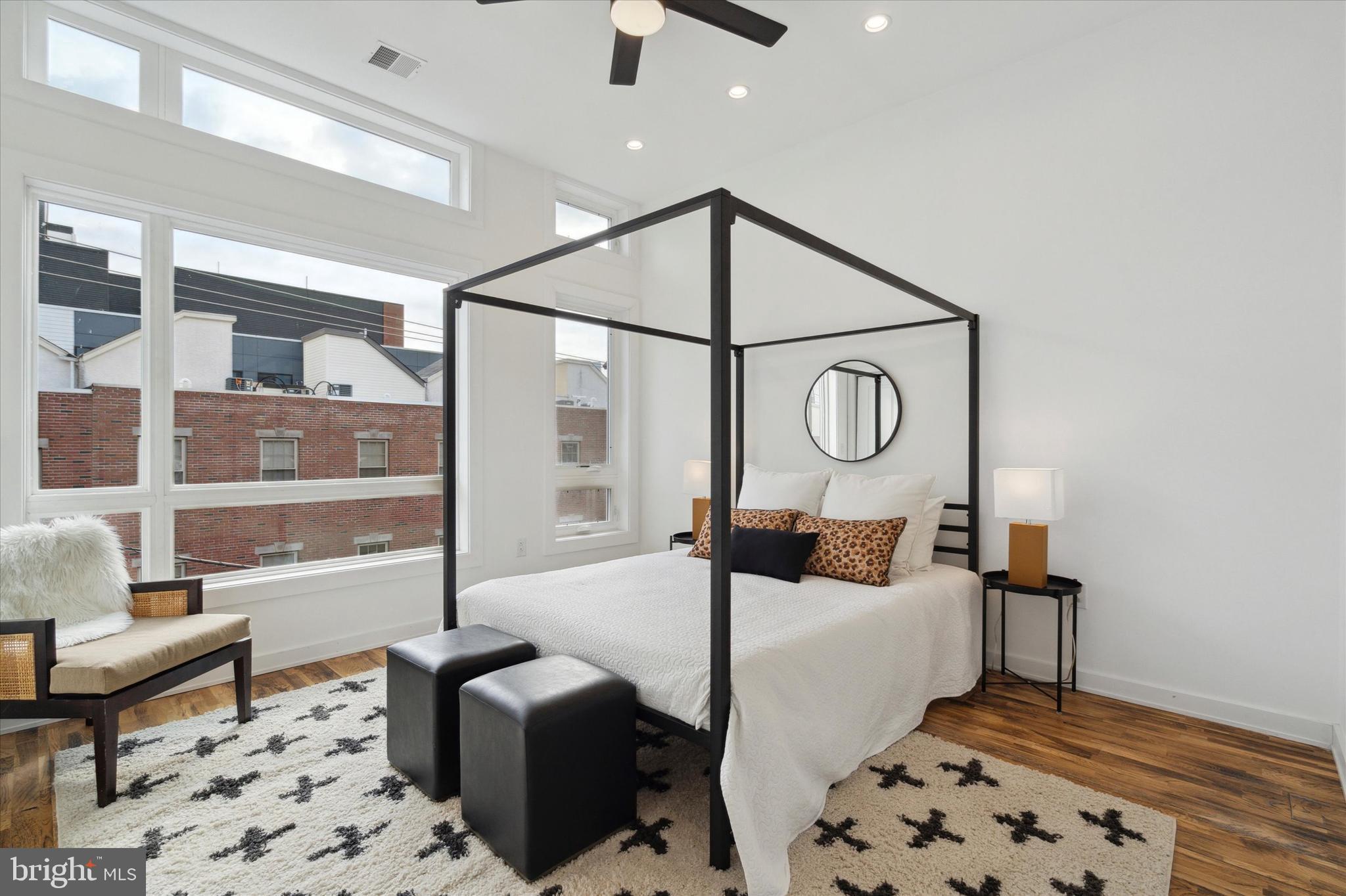 PHILADELPHIA - Residential