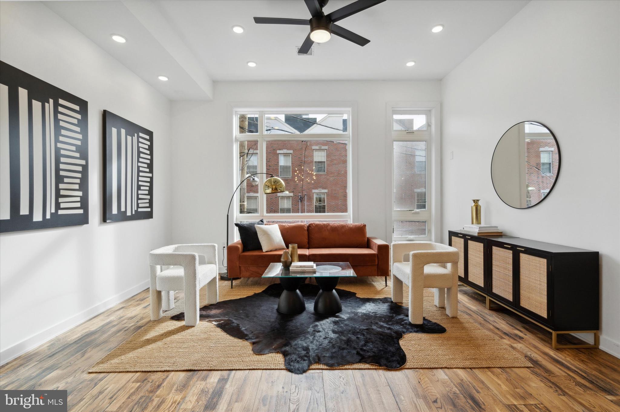 PHILADELPHIA - Residential