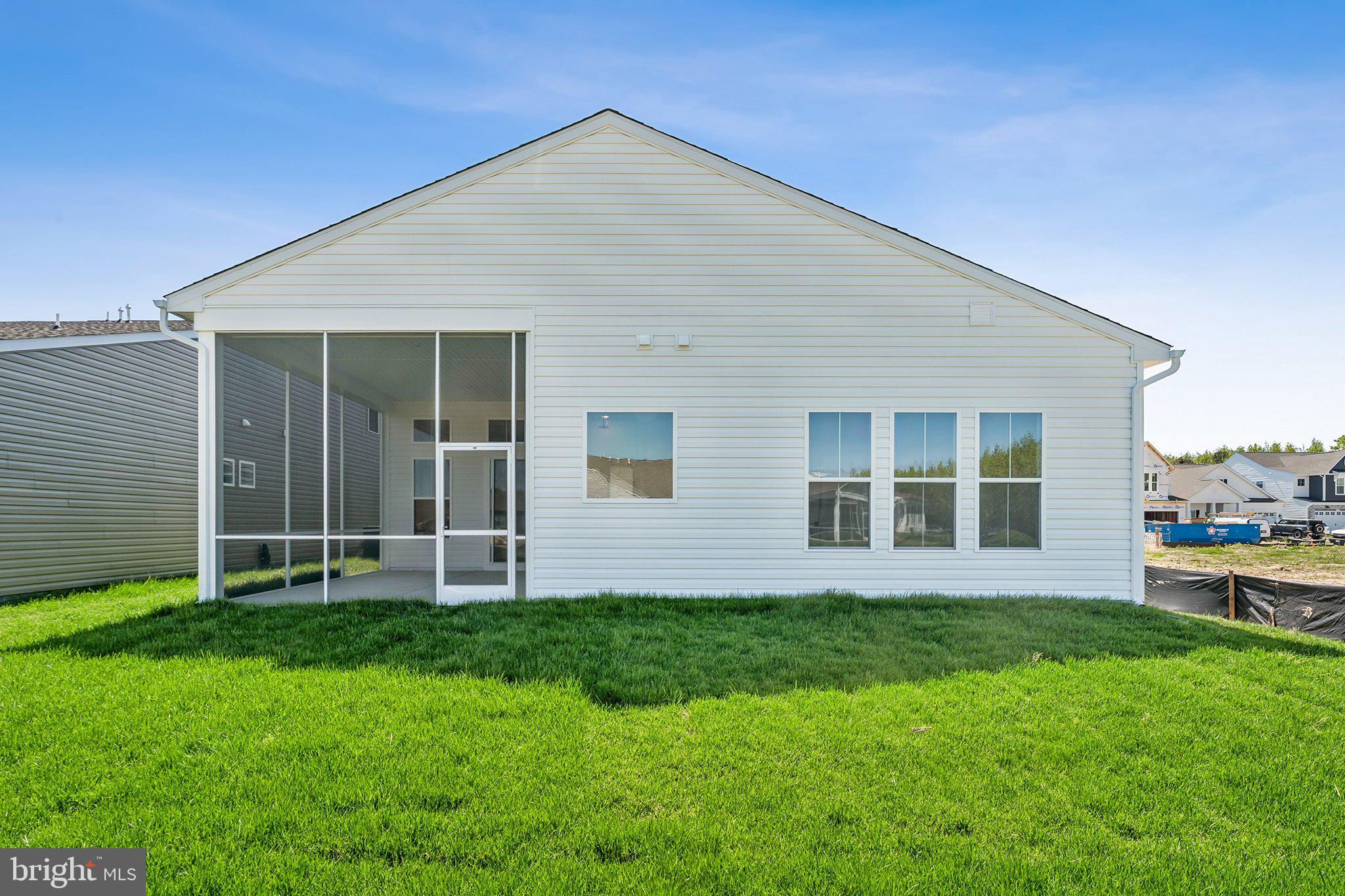 FOUR SEASONS AT KENT ISLAND - Residential