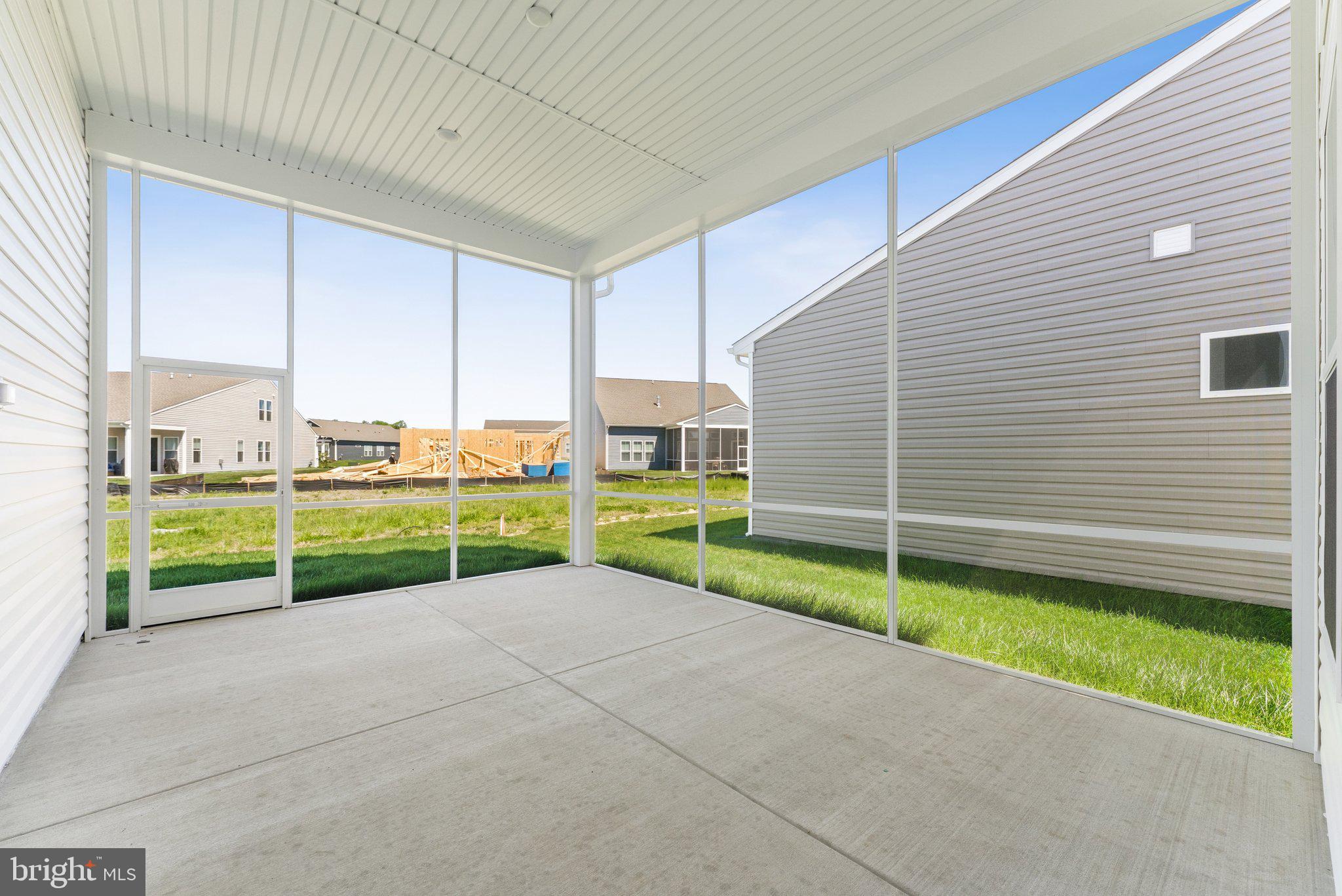 FOUR SEASONS AT KENT ISLAND - Residential