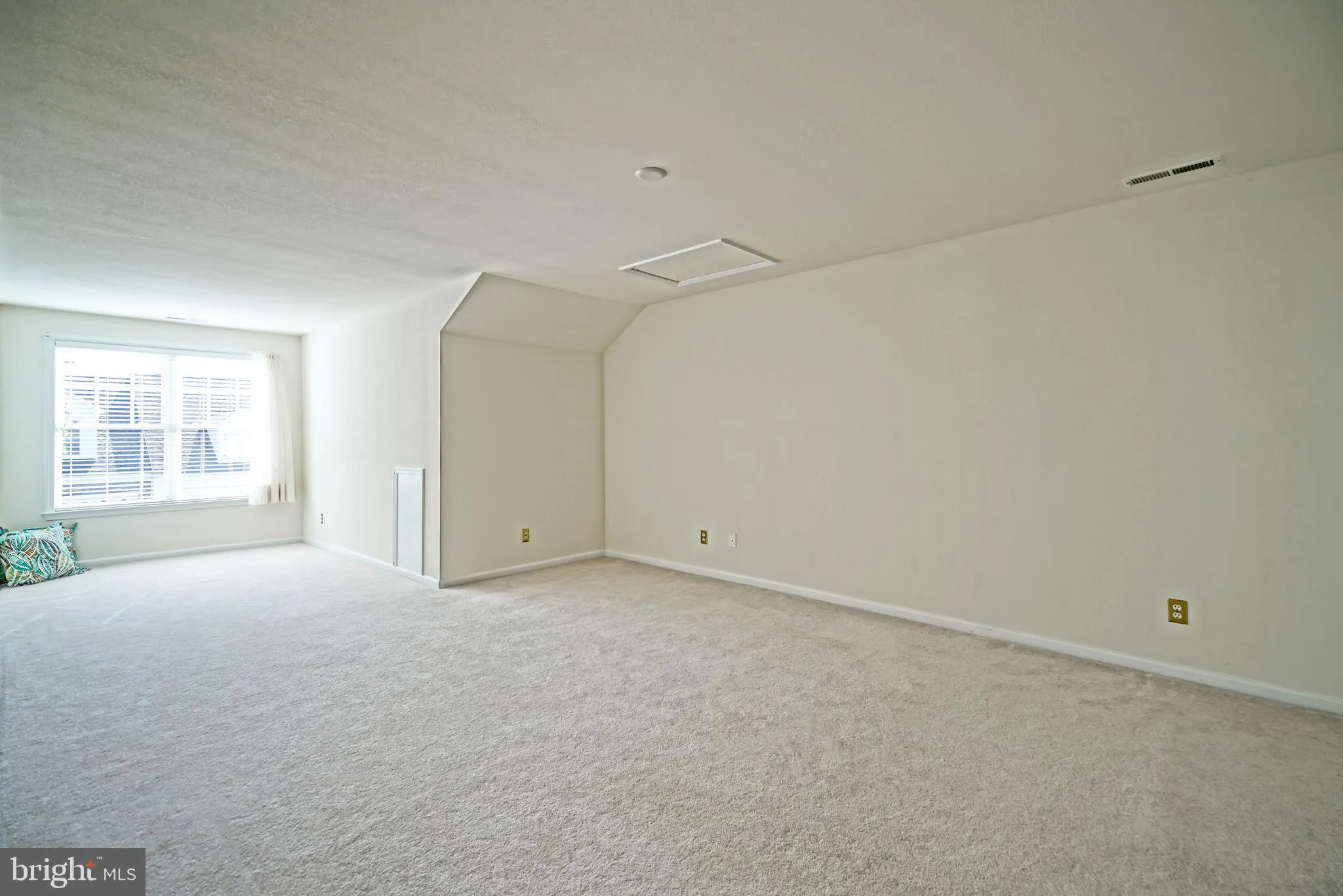 Lewes, Delaware 19958, United States, 3 Bedrooms Bedrooms, ,3 BathroomsBathrooms,Residential,Active,233124