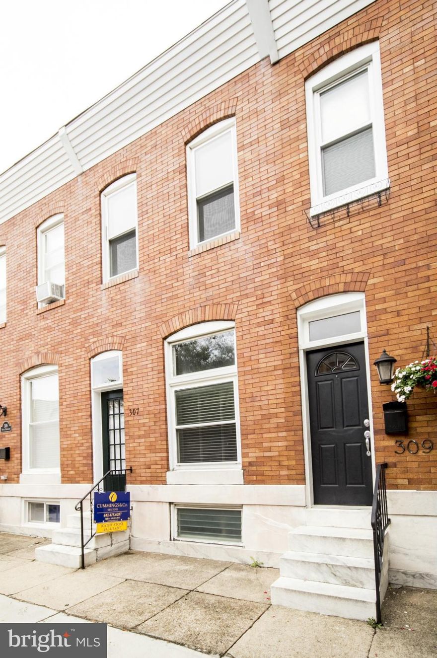 A Short Walk To Patterson Park! This Spacious 2 Bedroom Townhome Won't Last Long At This Price. This Treasure Shows Well And Is Perfect For The First Time Home Buyer!! Features Include Gorgeous 2nd Level Skylights, Spacious Living Area, Bright And Natural Light In All The Rooms And Large Master Bedroom. There is TONS of Storage Space And The Location Is Everything!!