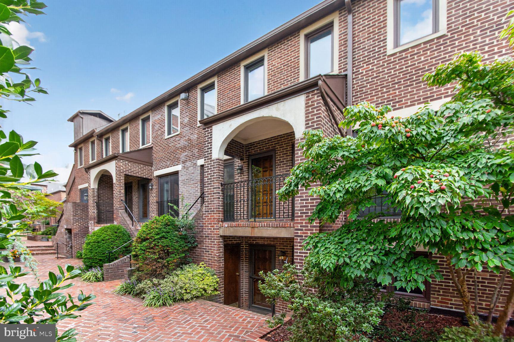 1715 15TH STREET NW 22