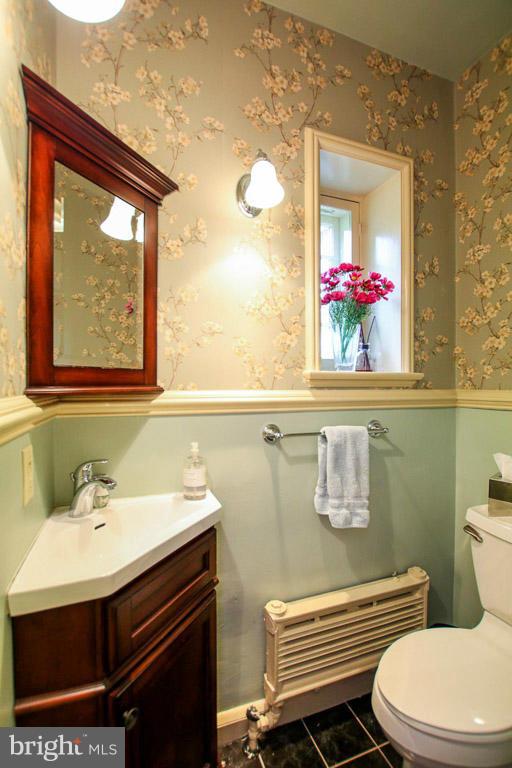 LAKE ROLAND - Residential