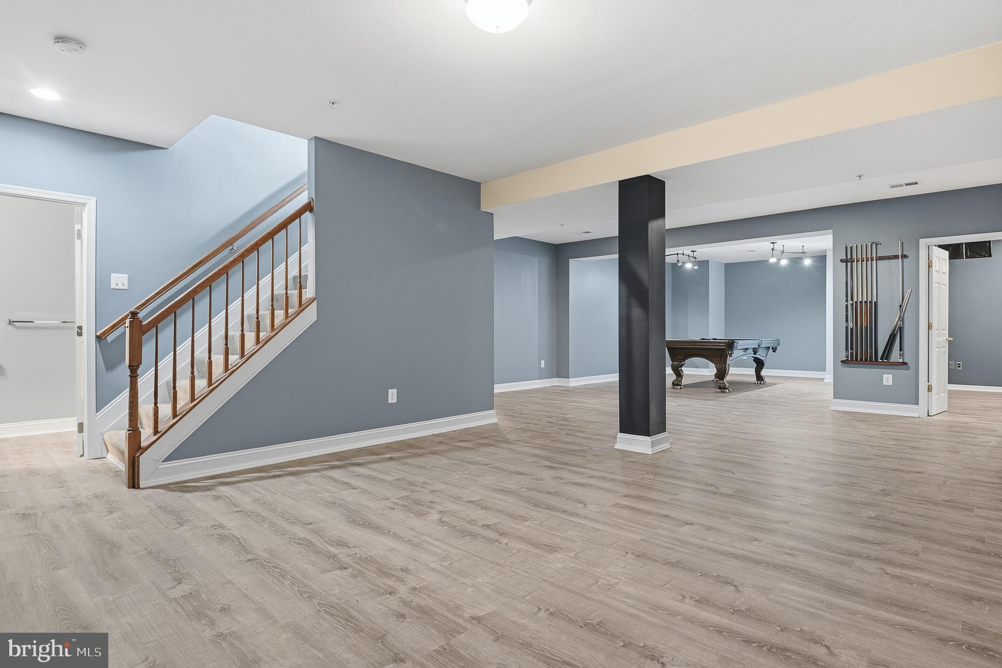 ASHTON ESTATES - Residential