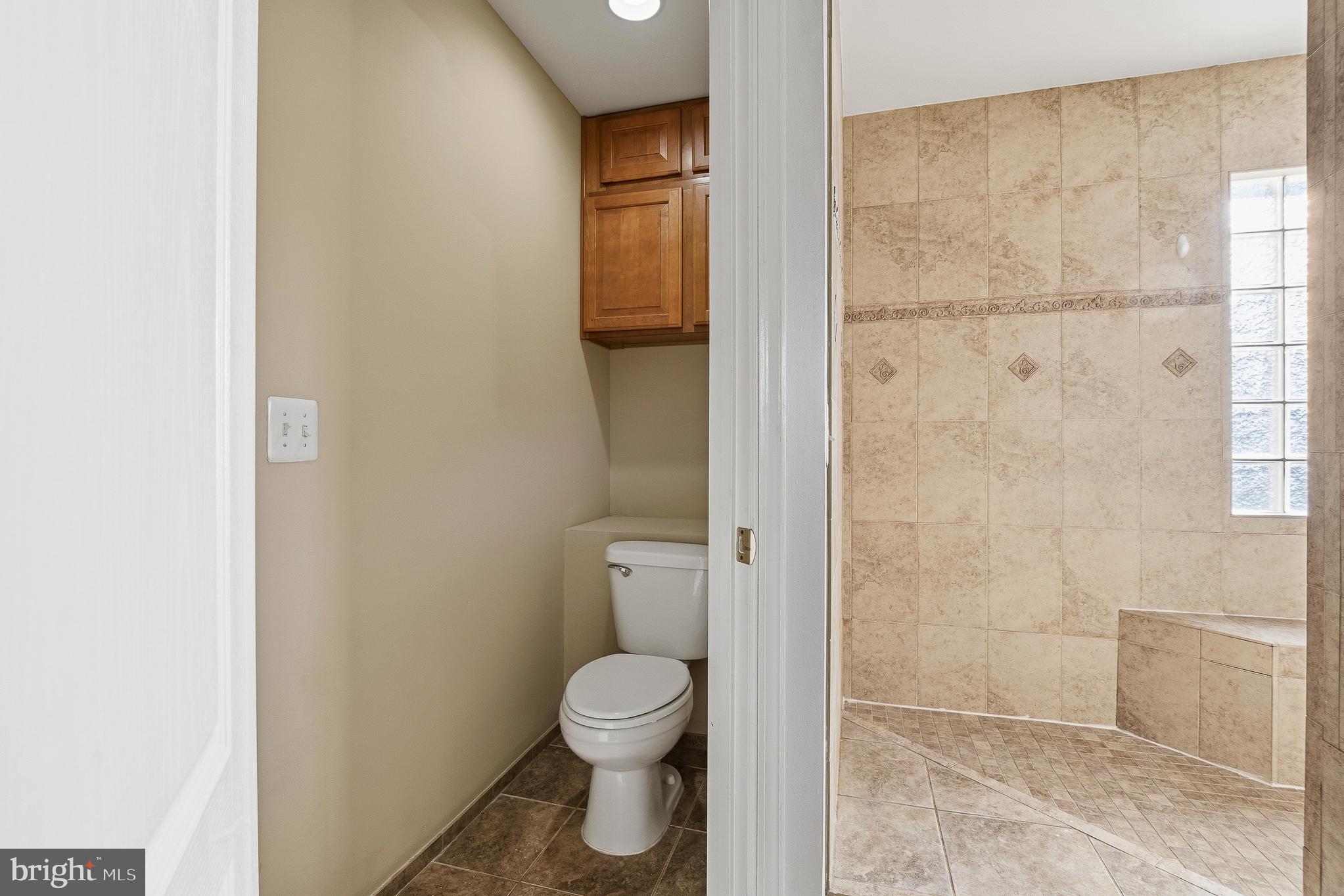 ASHTON ESTATES - Residential