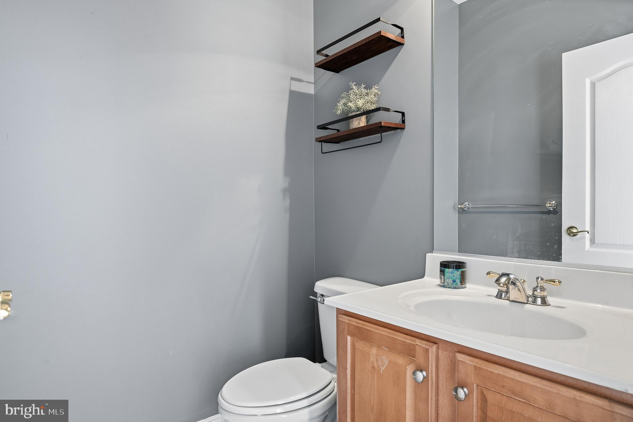 ASHTON ESTATES - Residential